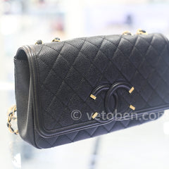 CHANEL 캐비어 퀼팅 미디엄 CC 필리그리 플랩 블랙