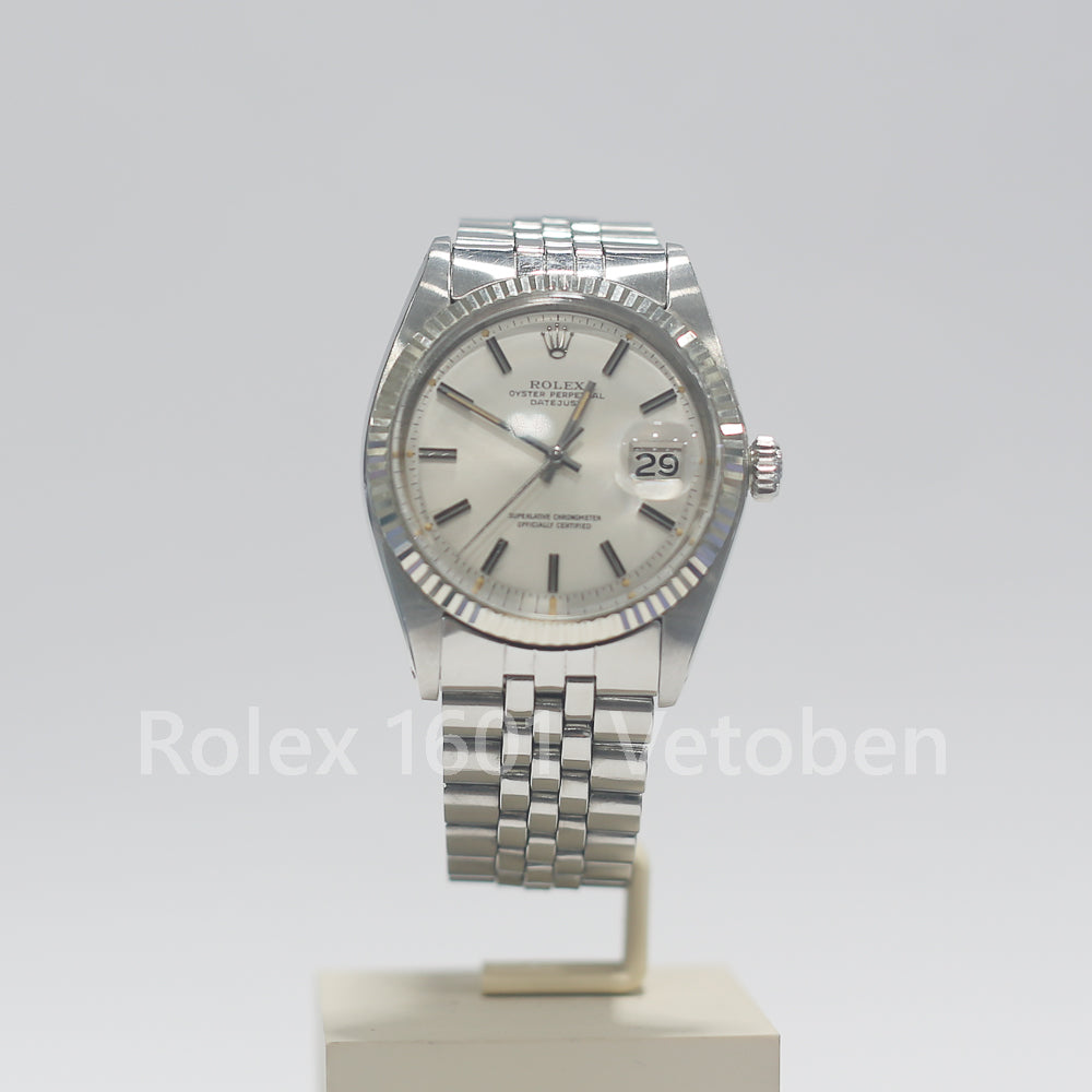 Vintage ROLEX Oyster Perpetual Datejust Stainless Steel Watch with Fluted Bezel & Jubilee Bracelet 1601