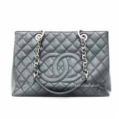 CHANEL 캐비어 퀼팅 그랜드 쇼핑 토트 GST 블랙