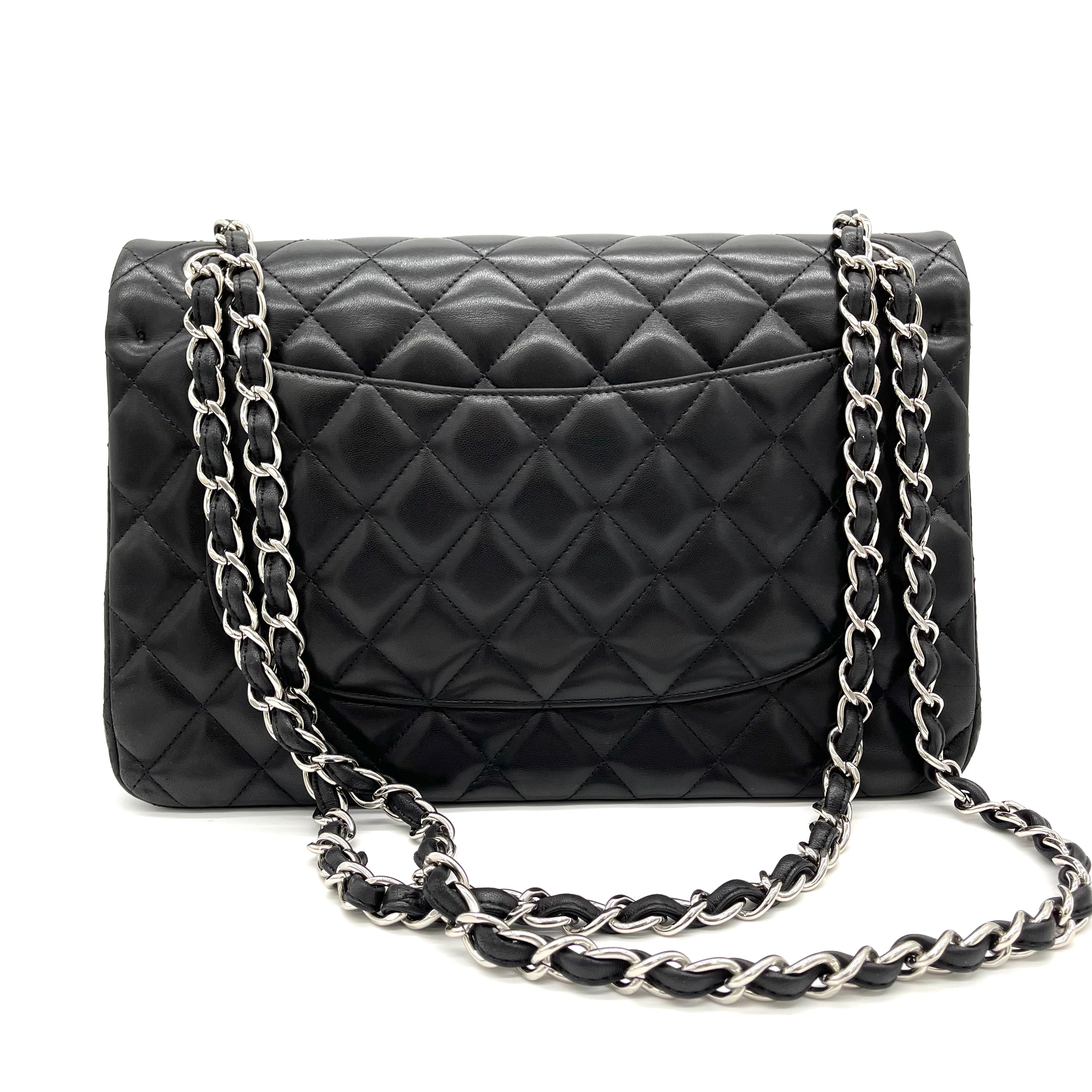 CHANEL Lambskin Quilted Jumbo Double Flap Black