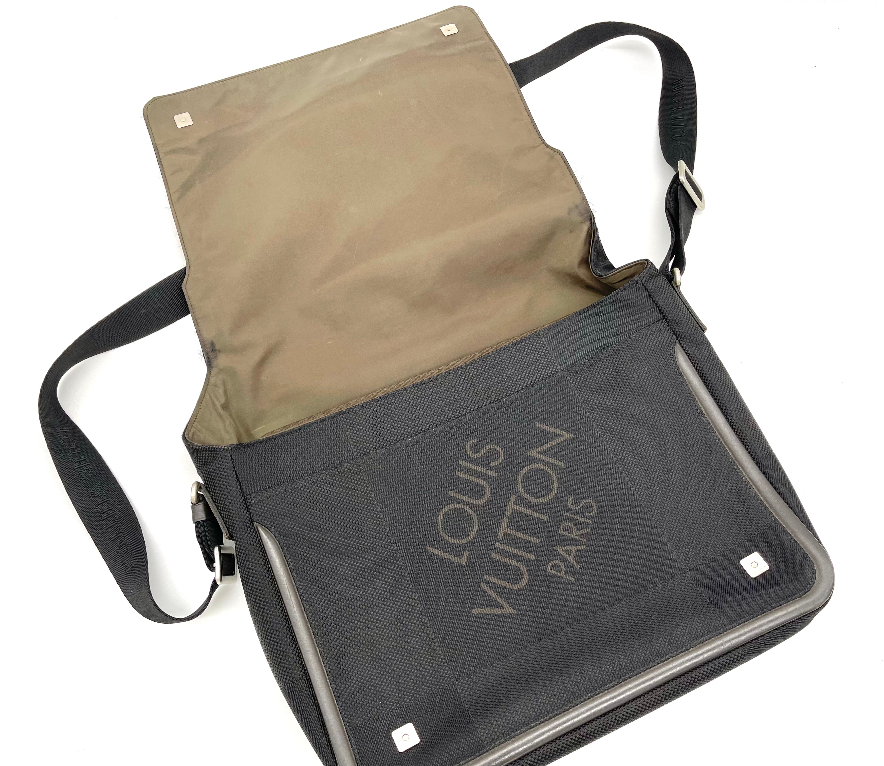 Louis Vuitton LOUIS VUITTON Damier Jean Messager NM Shoulder Bag