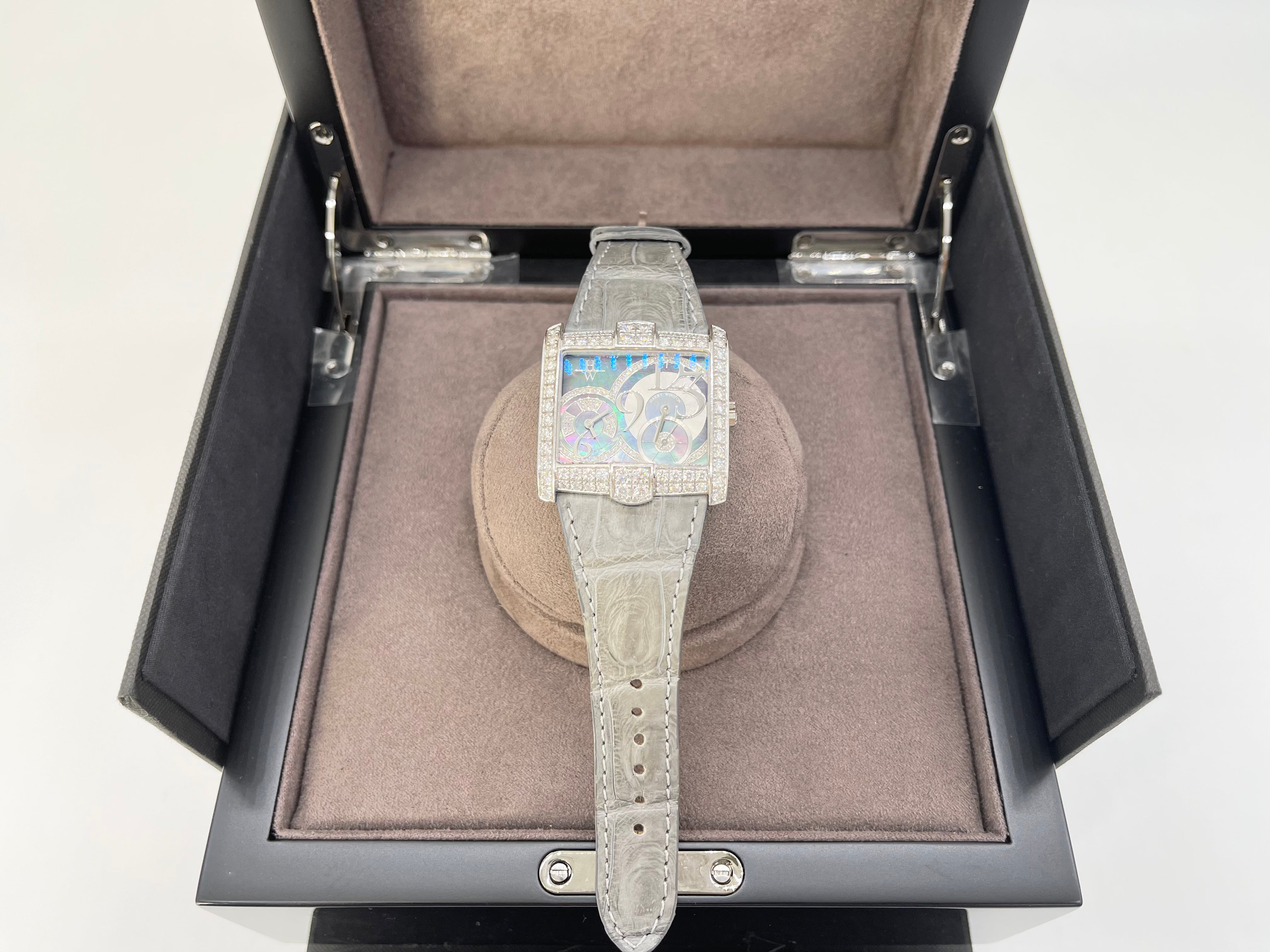 Harry Winston Avenue Squared A2 Watch