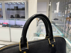 Louis Vuitton Alma PM Black Epi Leather — BLOGGER ARMOIRE