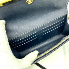 LOUIS VUITTON 베르니스 블랙 MM 아마란테 포쉐트 클러치 백