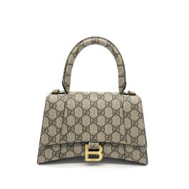 BALENCIAGA x GUCCI GG Supreme Monogram
Small Hourglass Top Handle Bag
Beige / Ebony
