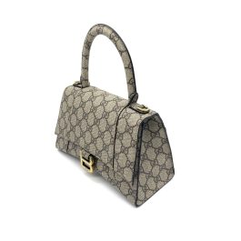 BALENCIAGA x GUCCI GG Supreme Monogram
Small Hourglass Top Handle Bag
Beige / Ebony