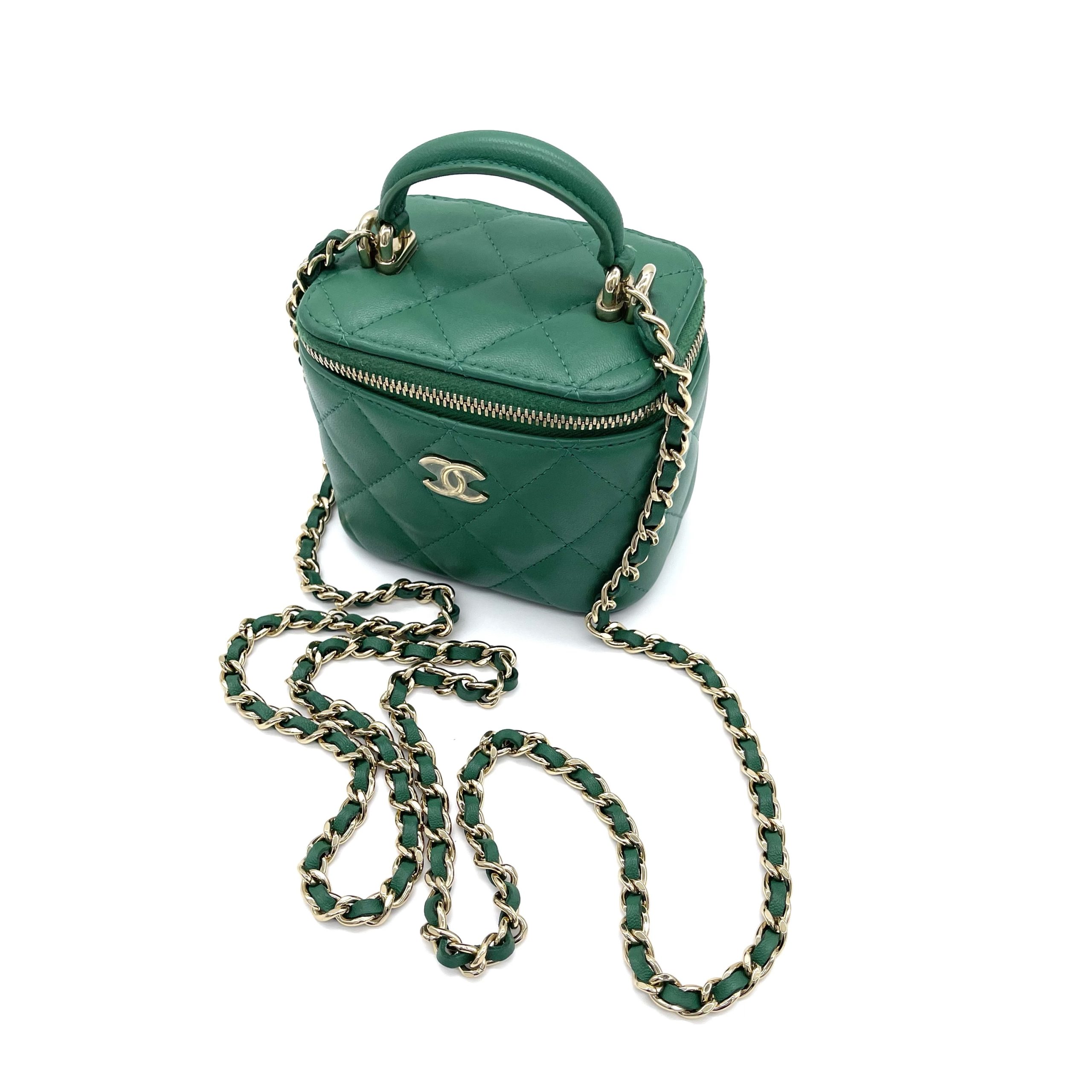 CHANEL Green Mini Vanity Chain Bag – Like New, Unused - Image 3