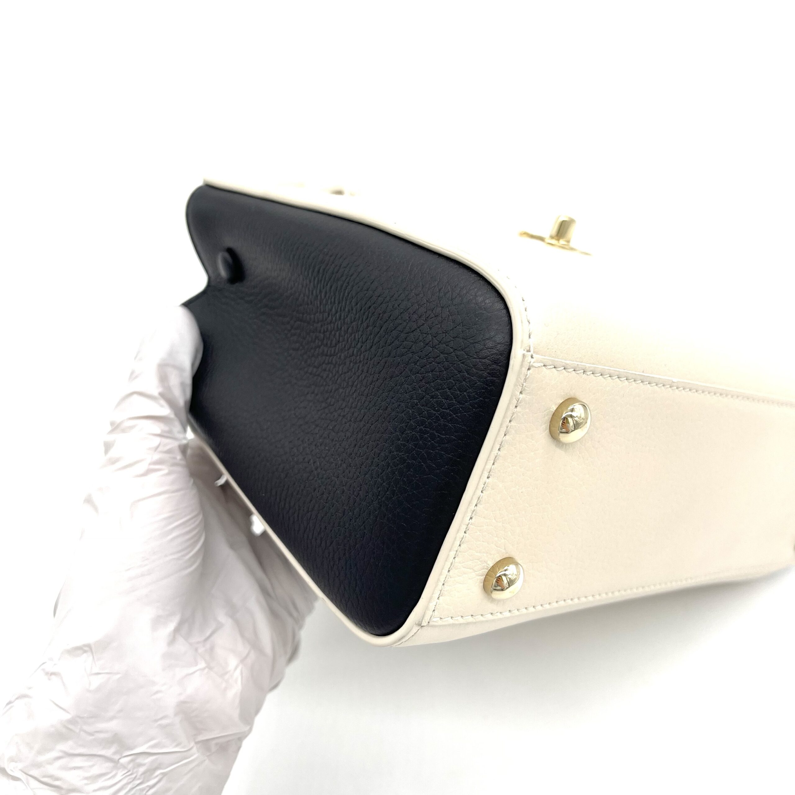 CHANEL Beige/Black Grained Calfskin Leather Neo Executive Mini Tote Bag - Image 4