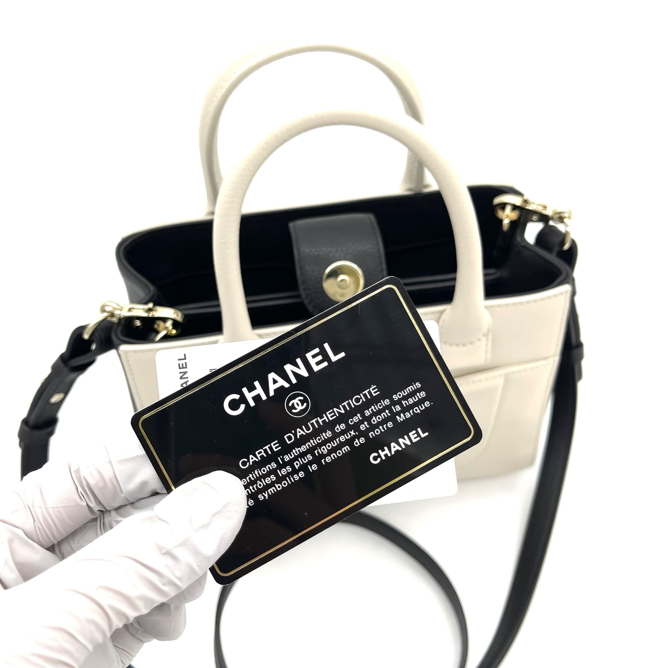 CHANEL Beige/Black Grained Calfskin Leather Neo Executive Mini Tote Bag - Image 10