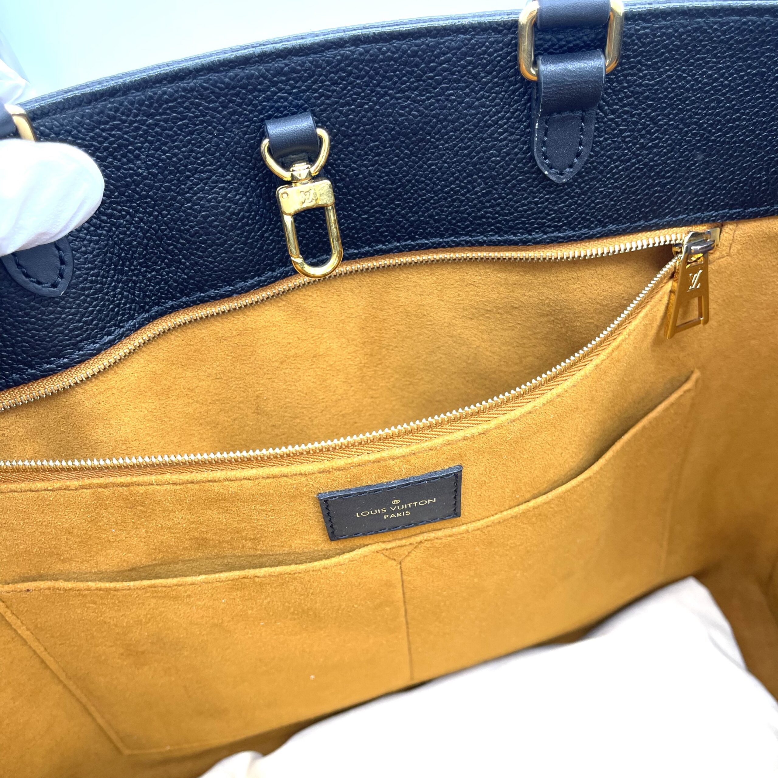 Louis Vuitton OnTheGo GM – Black - Image 8