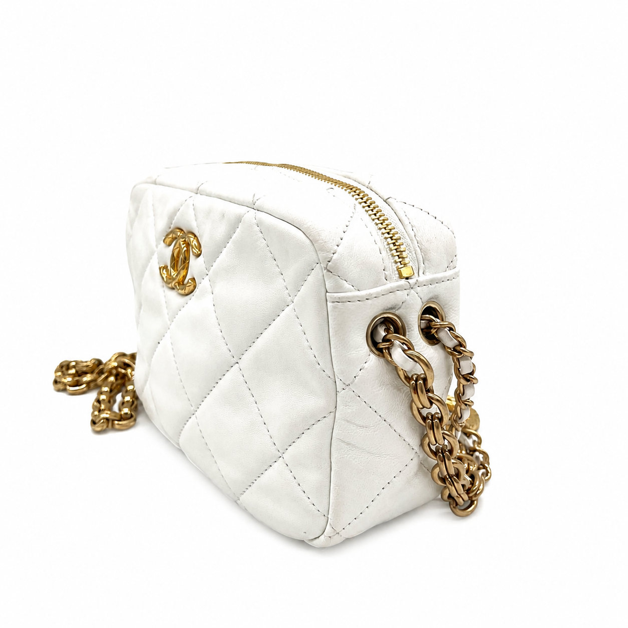 CHANEL White Quilted Lambskin Medallion Chain Camera Bag - Image 3