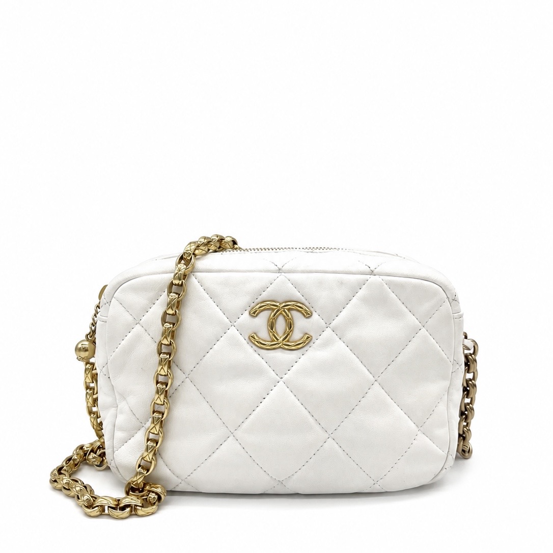 CHANEL White Quilted Lambskin Medallion Chain Camera Bag