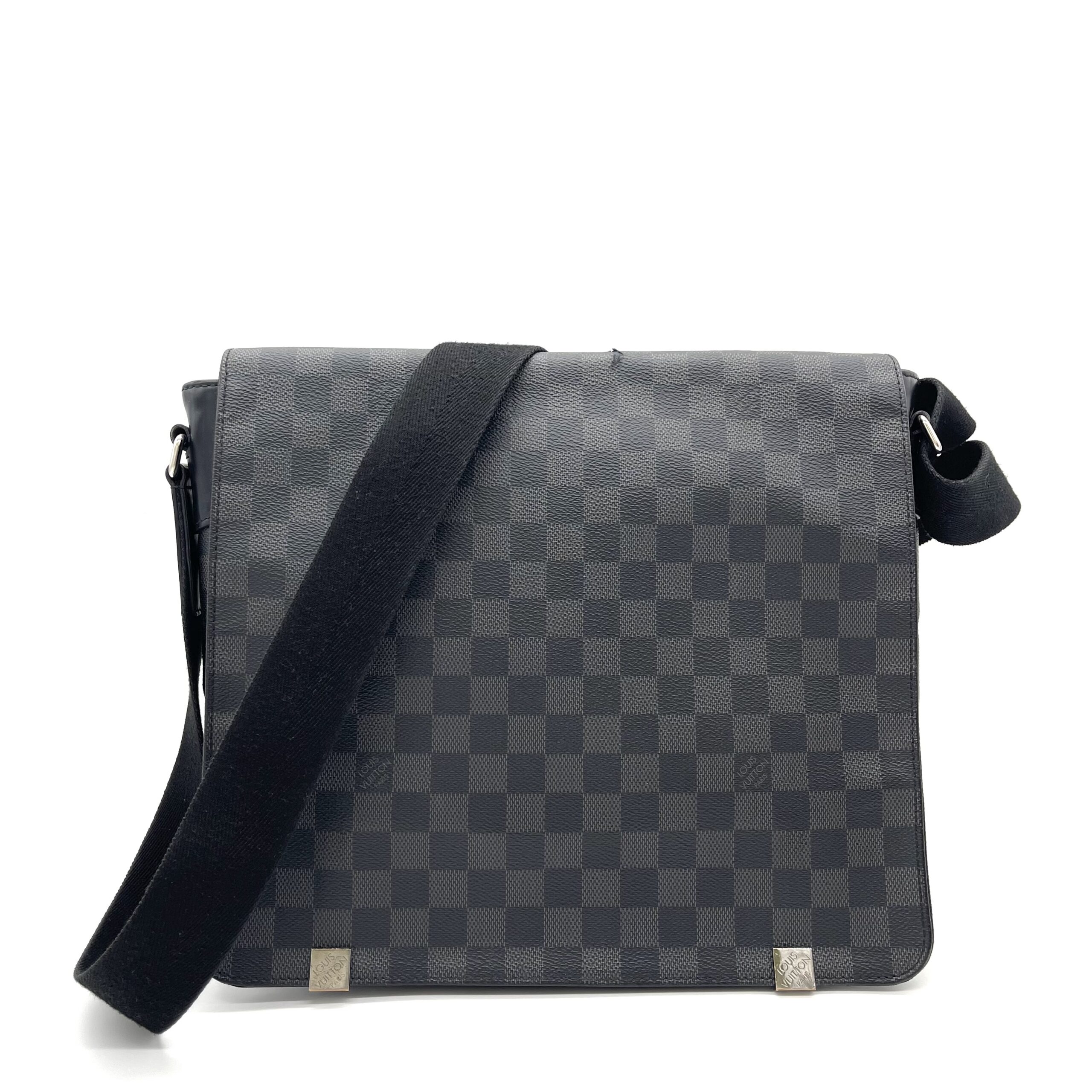 Louis Vuitton Damier Graphite District MM Messenger Bag photo 2 of 7