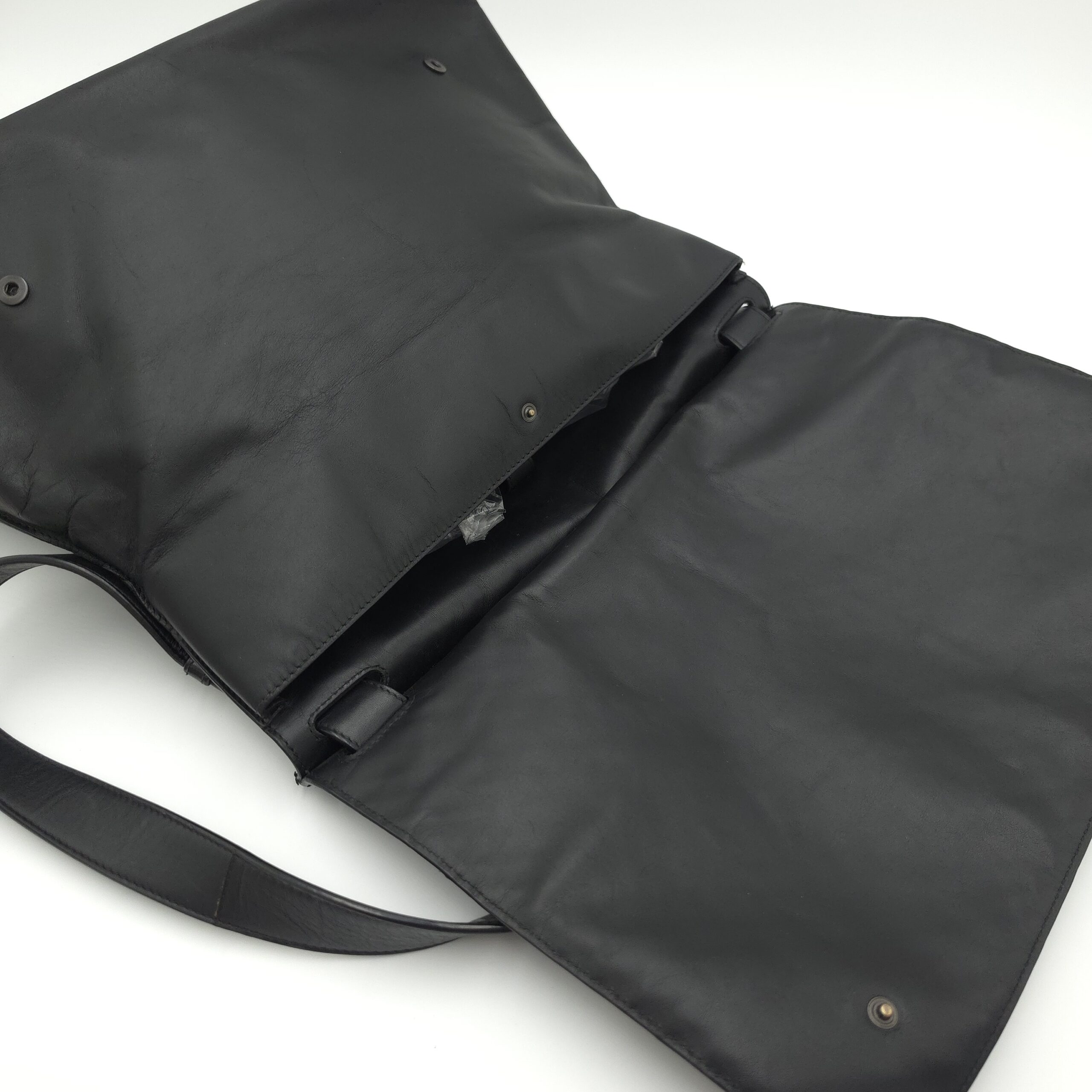Bottega Veneta Mens Crossbody Bag photo 4 of 9