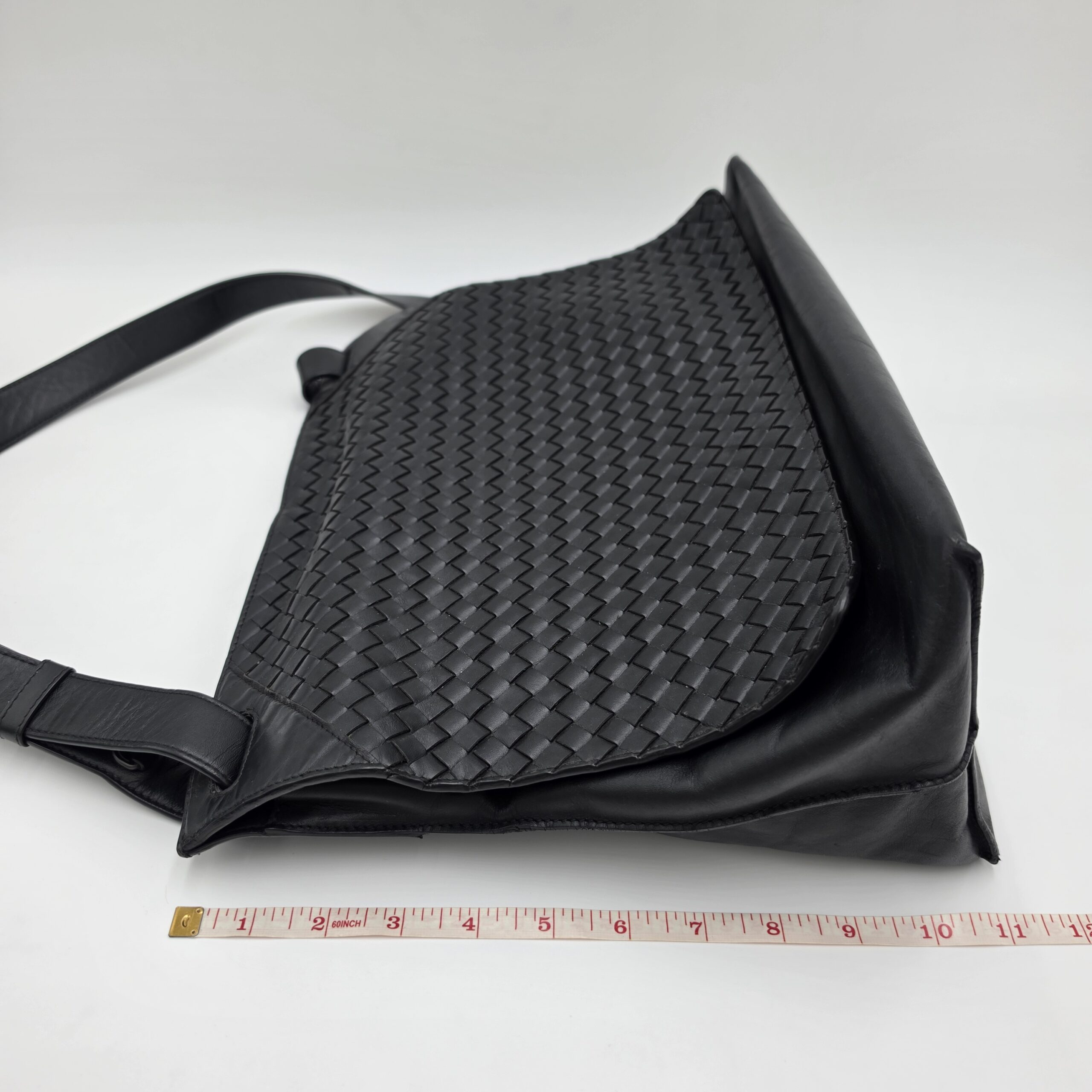 Bottega Veneta Mens Crossbody Bag photo 9 of 9