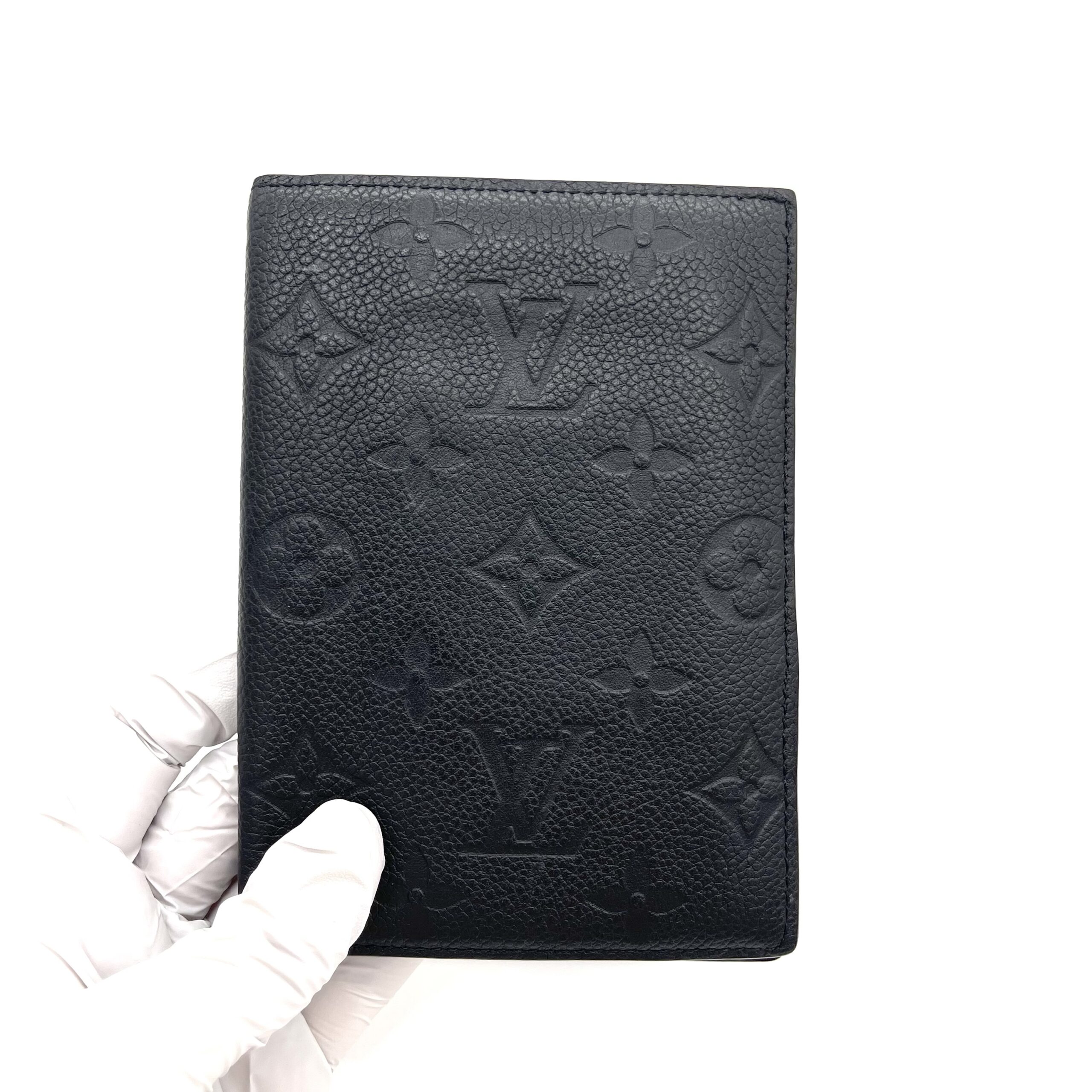 Louis Vuitton Empreinte Monogram Passport Cover Black - Image 2
