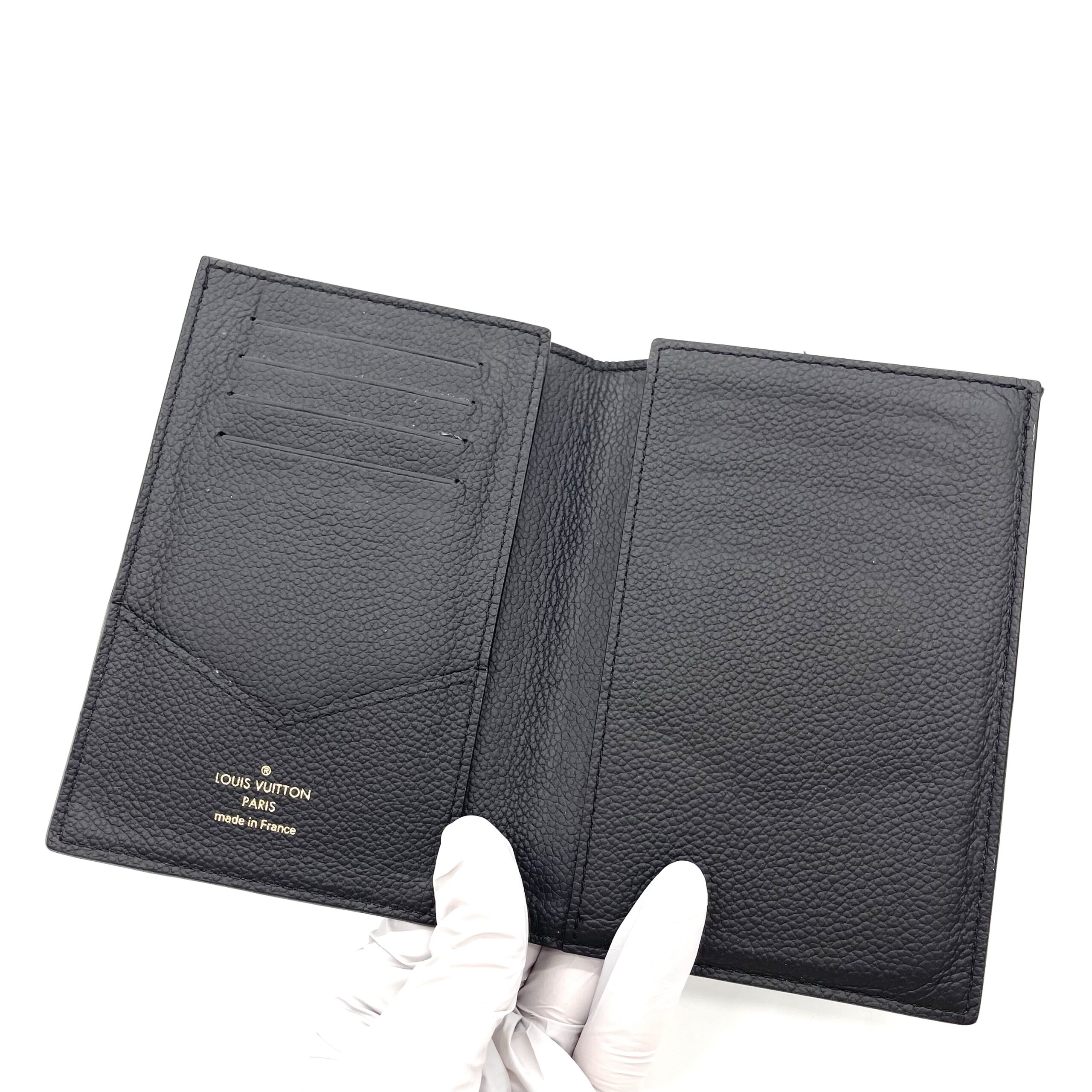 Louis Vuitton Empreinte Monogram Passport Cover Black - Image 3