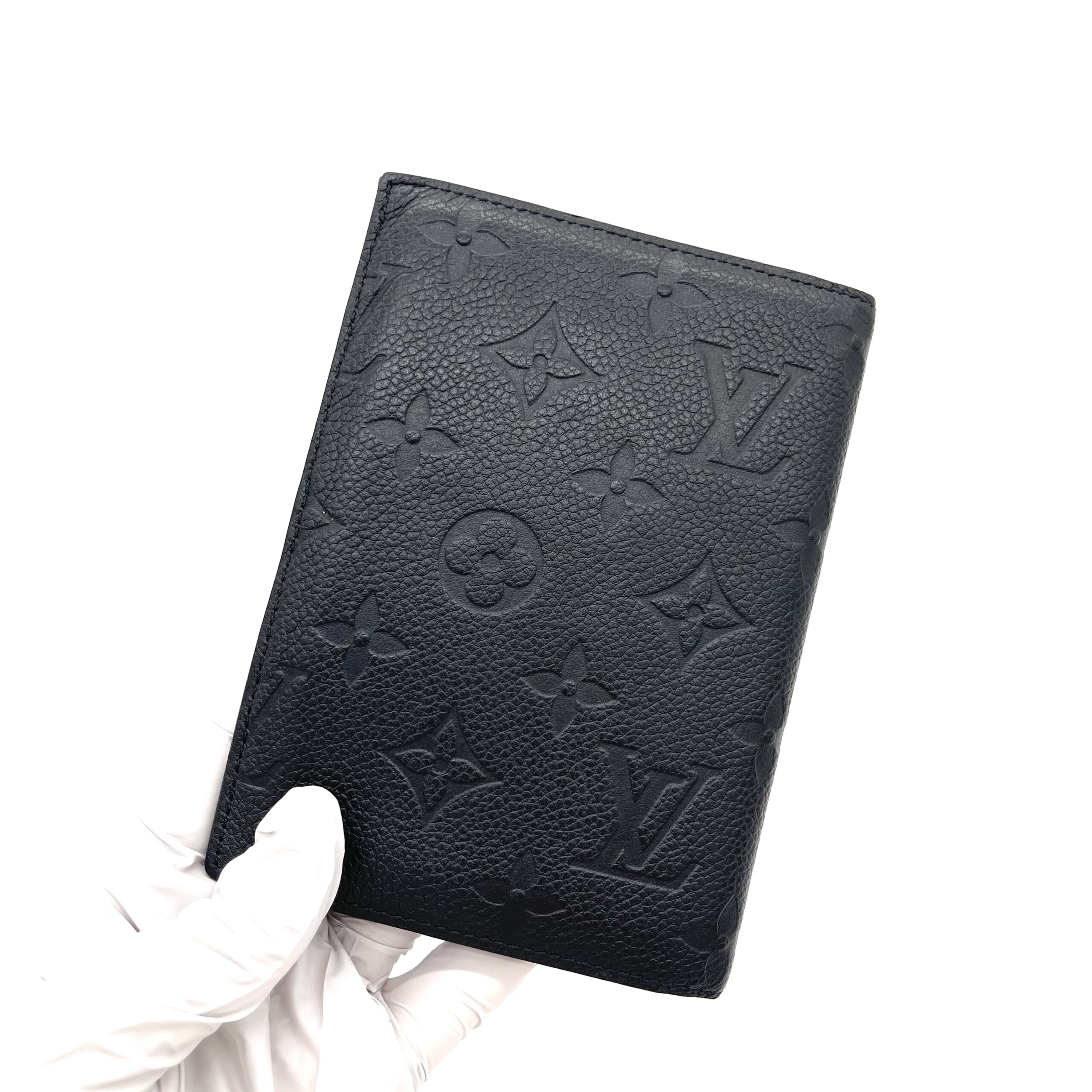 Louis Vuitton Empreinte Monogram Passport Cover Black - Image 5