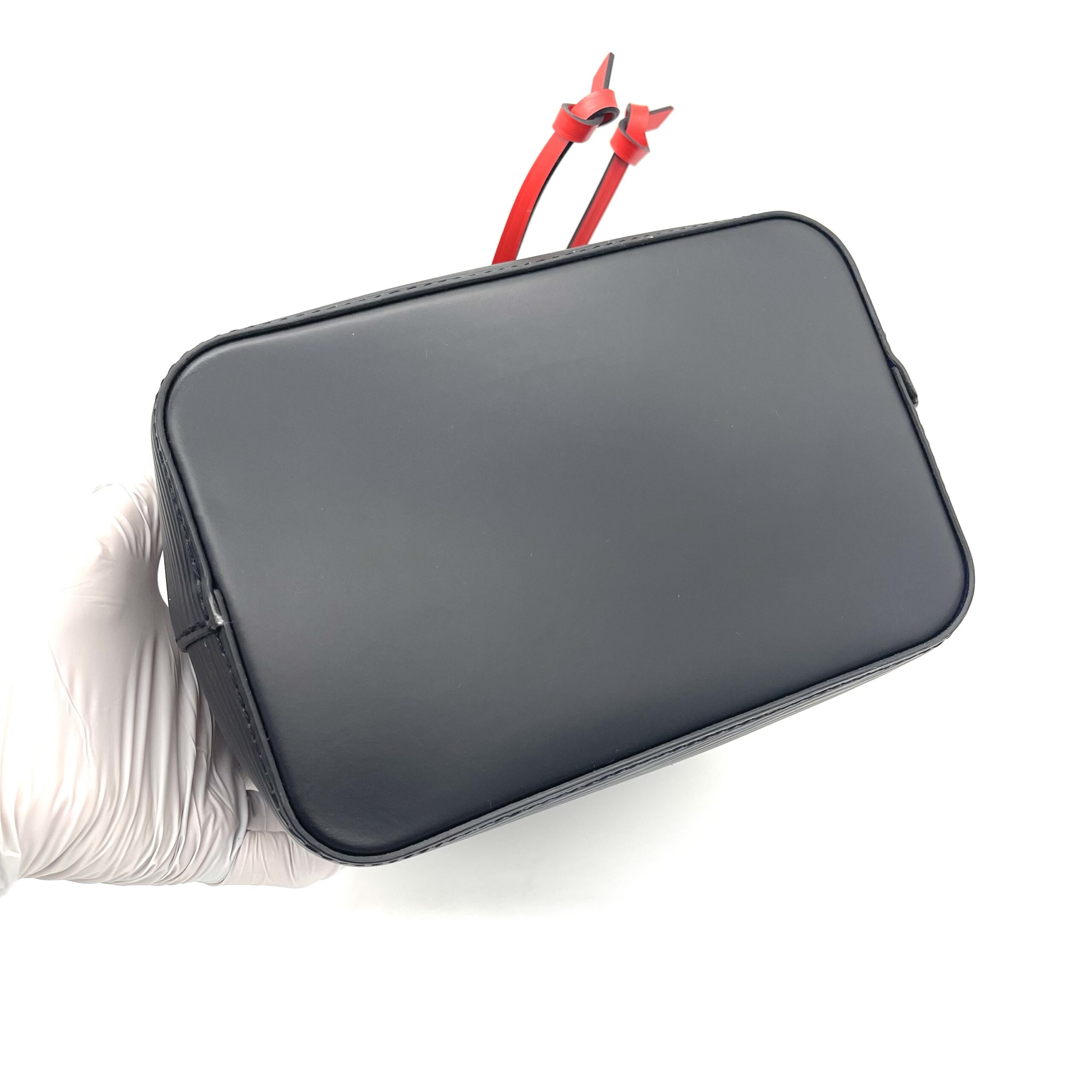 Louis Vuitton Epi NeoNoe BB Black Safran - Image 7