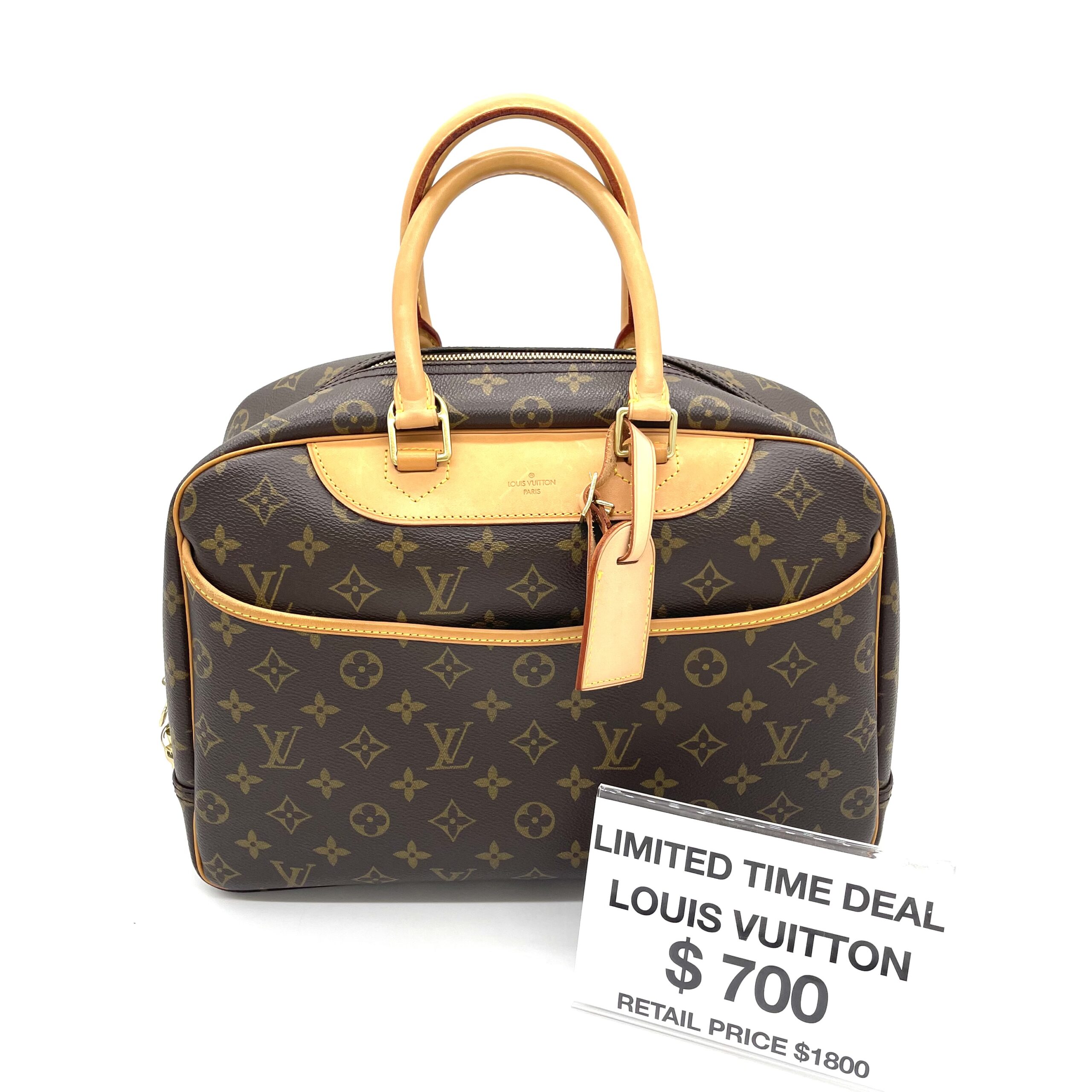 Title  Louis Vuitton Monogram Deauville Vanity Bag Near Mint • Like New photo 1 of 5