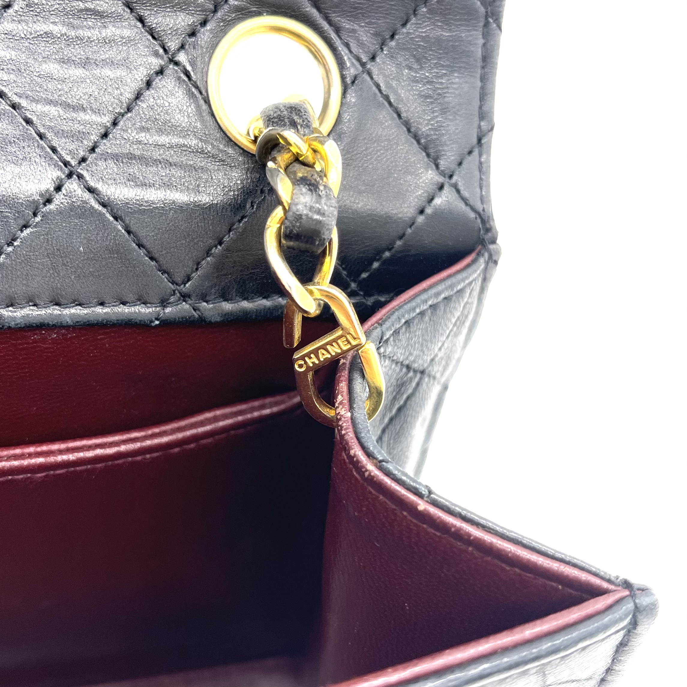 CHANEL 2.55 Reissue Single Flap Chain Shoulder Bag Black Lambskin GHW photo 2 of 5