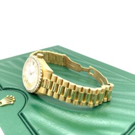 Rolex Oyster Perpetual Datejust in 18K Yellow Gold with Diamond Bezel 31mm