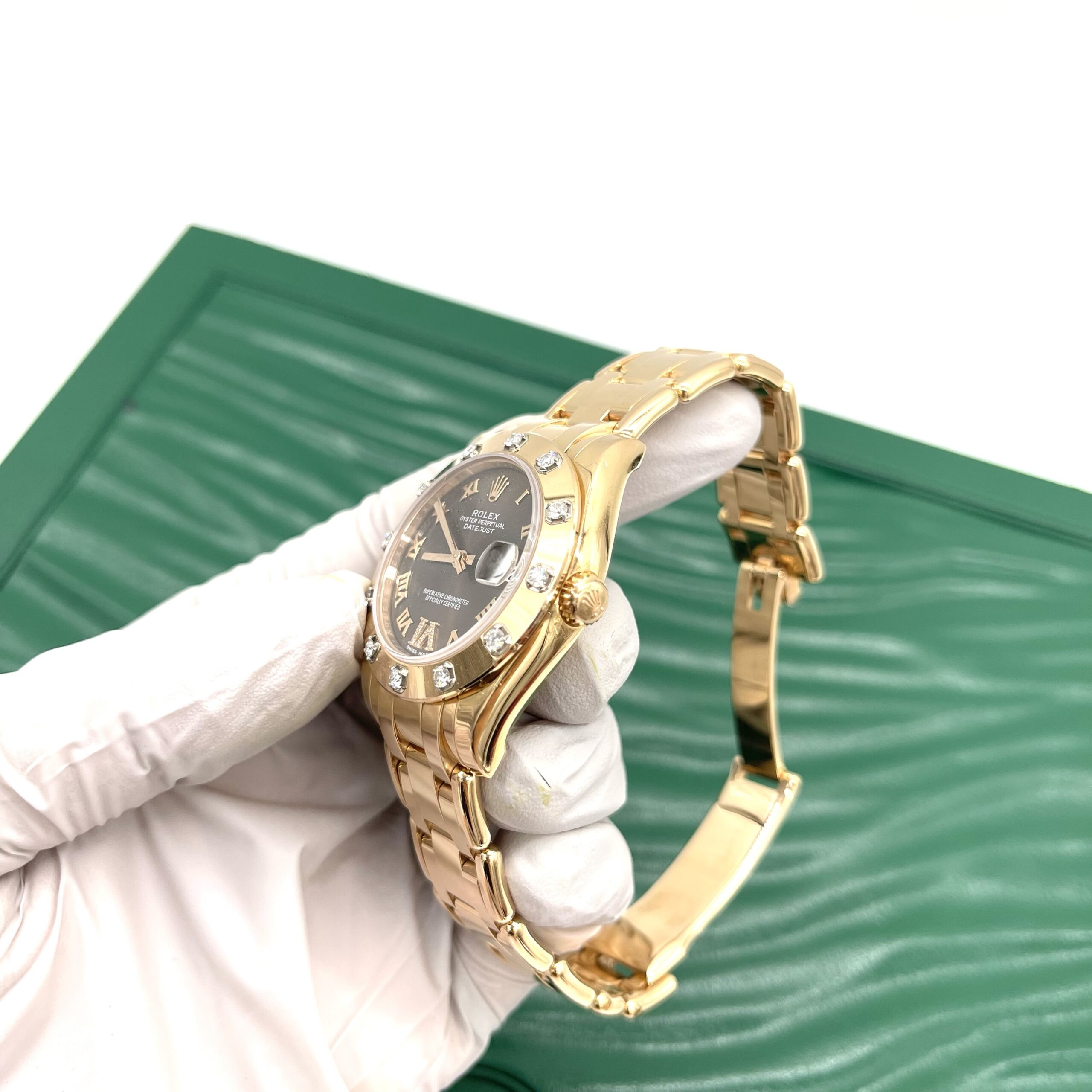 Rolex Lady-Datejust Pearlmaster 18K Rose Gold 34mm Chocolate Dial Diamond Watch with 12 Diamond Bezel - Image 4