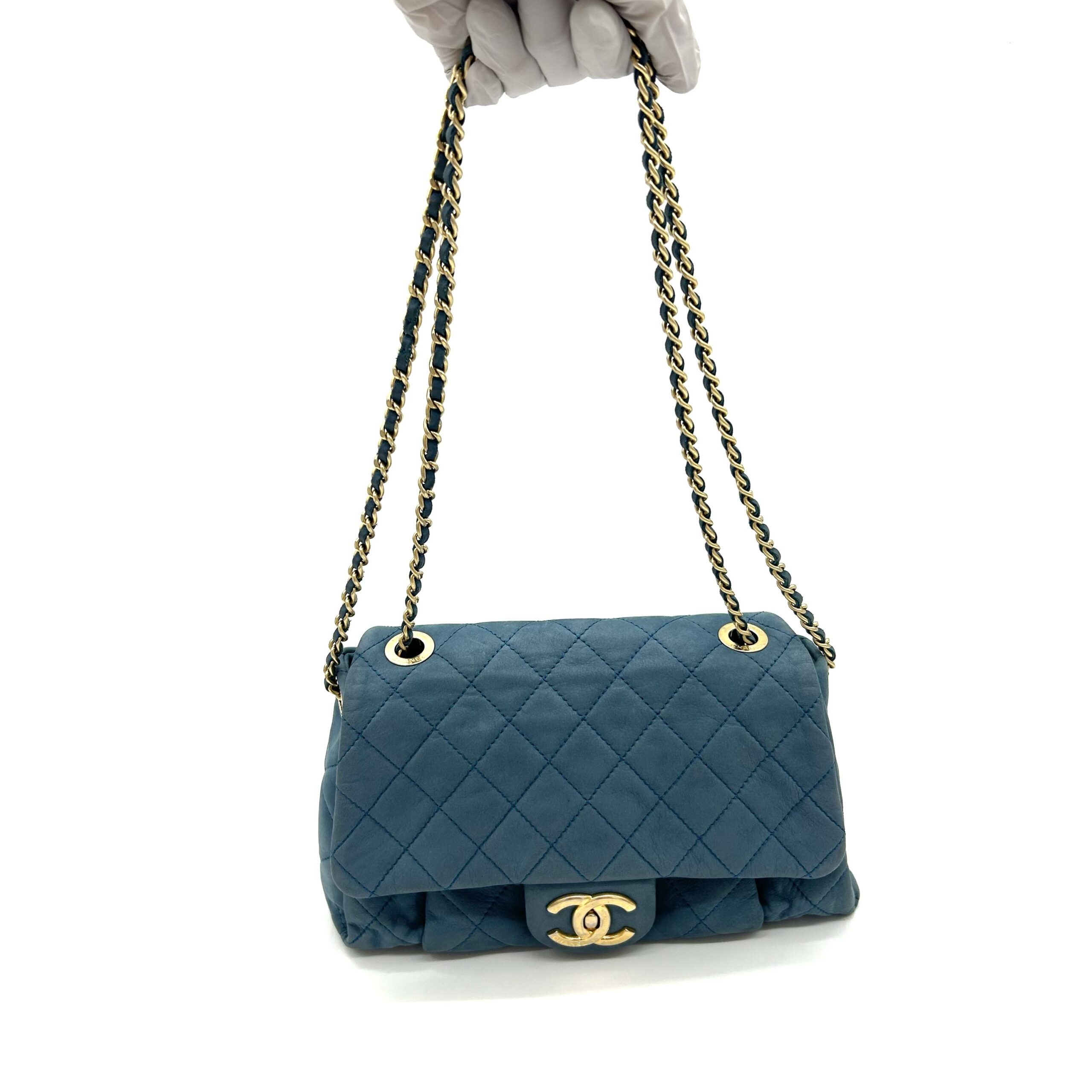 Chanel Classic Flap Medium Blue Quilted Leather Shoulder Bag Gold Hardware - Image 7