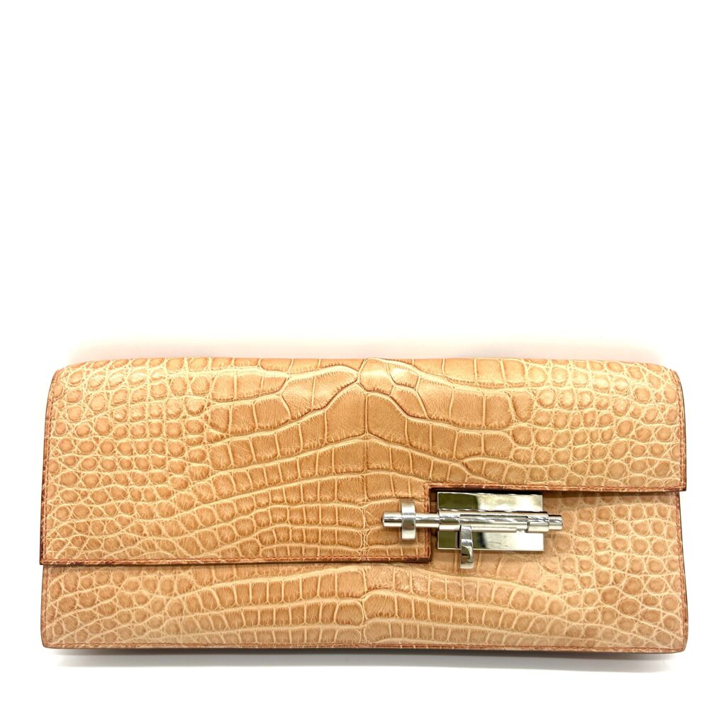 Luxury item featured on Vetoben