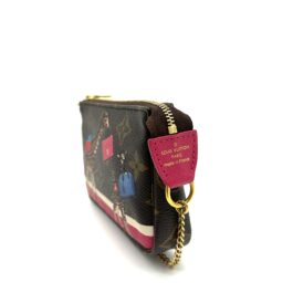 Louis Vuitton Mini Pochette Accessoires Monogram Giraffe Print Gold Hardware