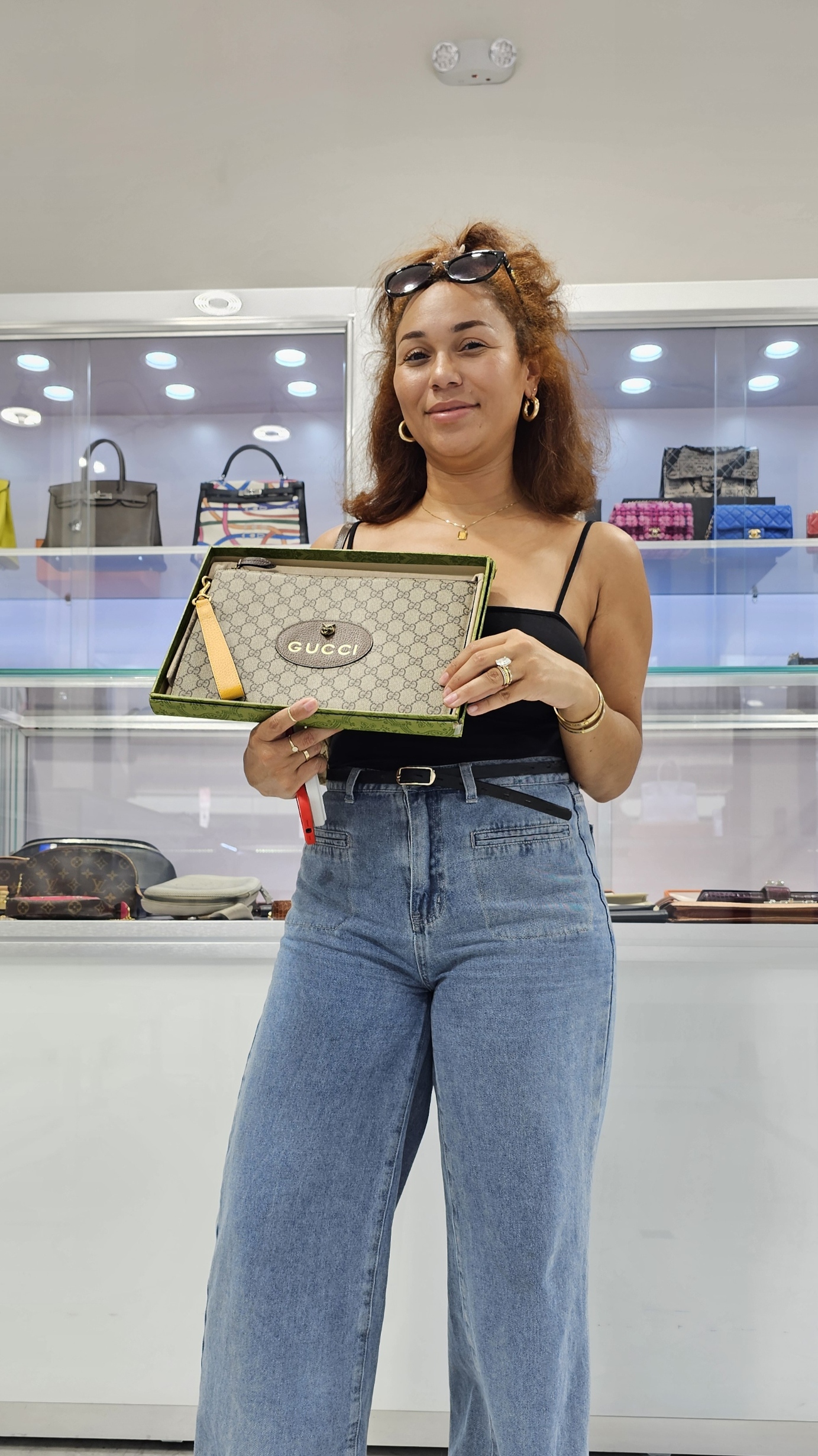 GUCCI GG Supreme Unisex Pouch / Clutch – Brand New Full Set photo 1 of 5