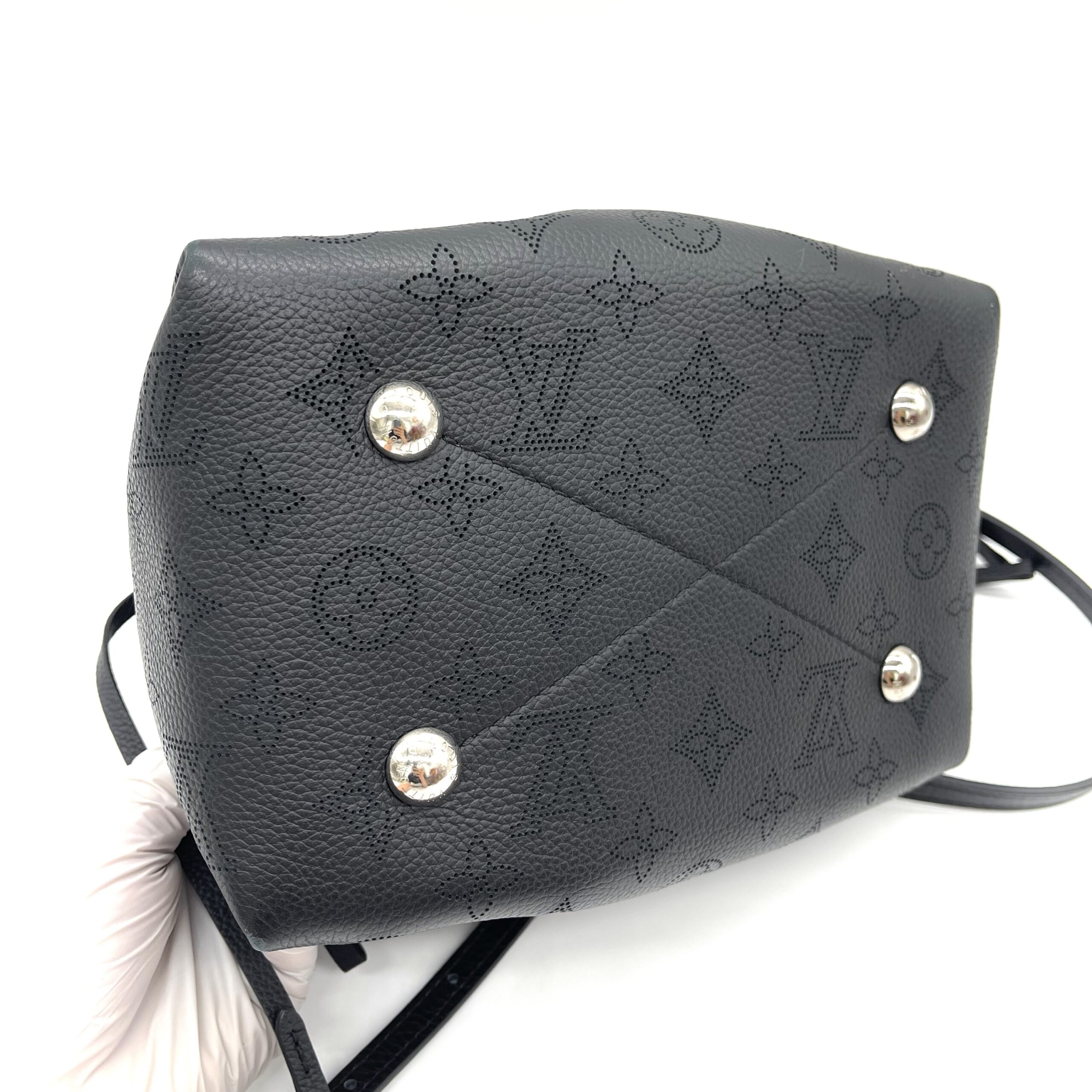 Louis Vuitton Mahina Bella – Black - Image 4