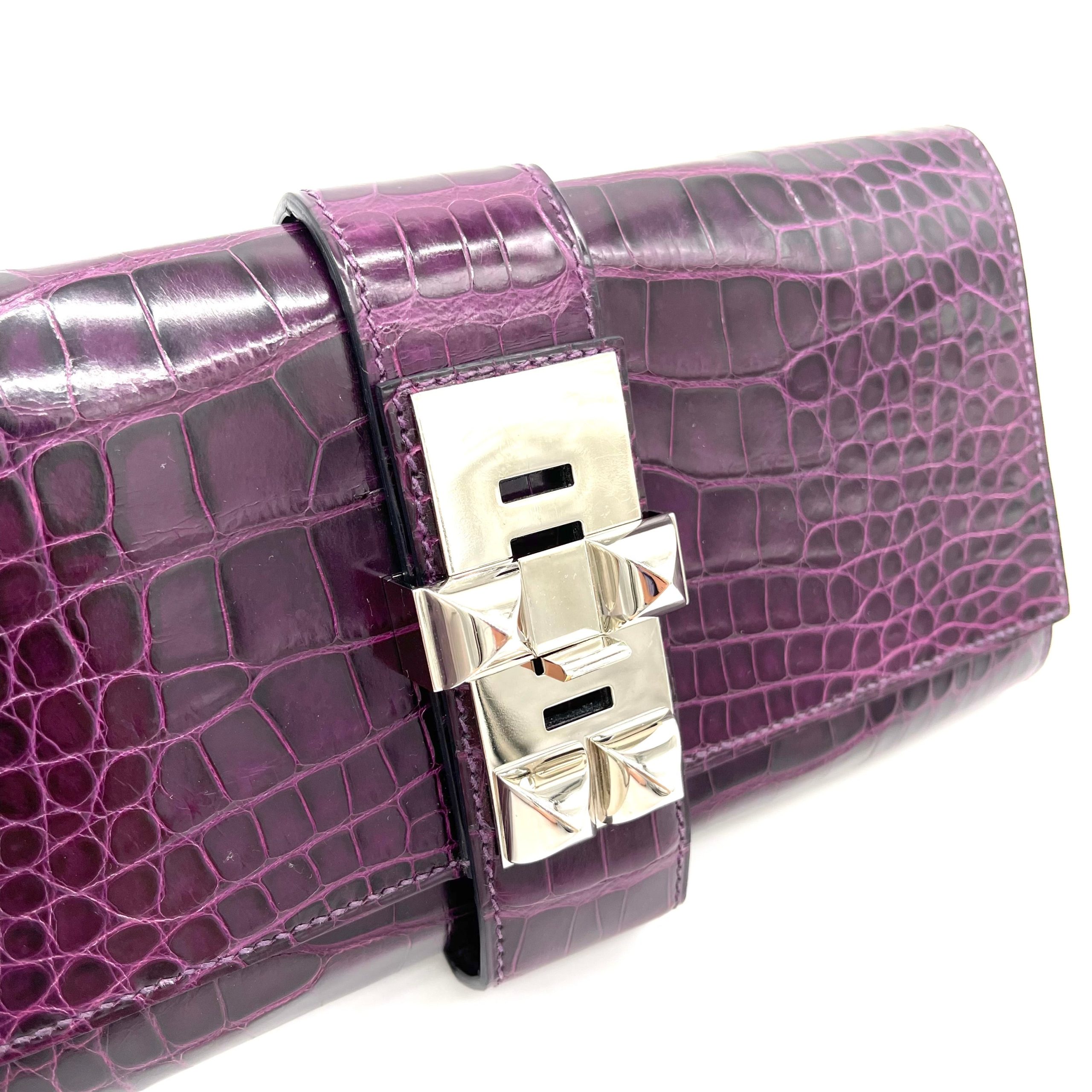 HERMES alligator medor clutch 23 purple clutches