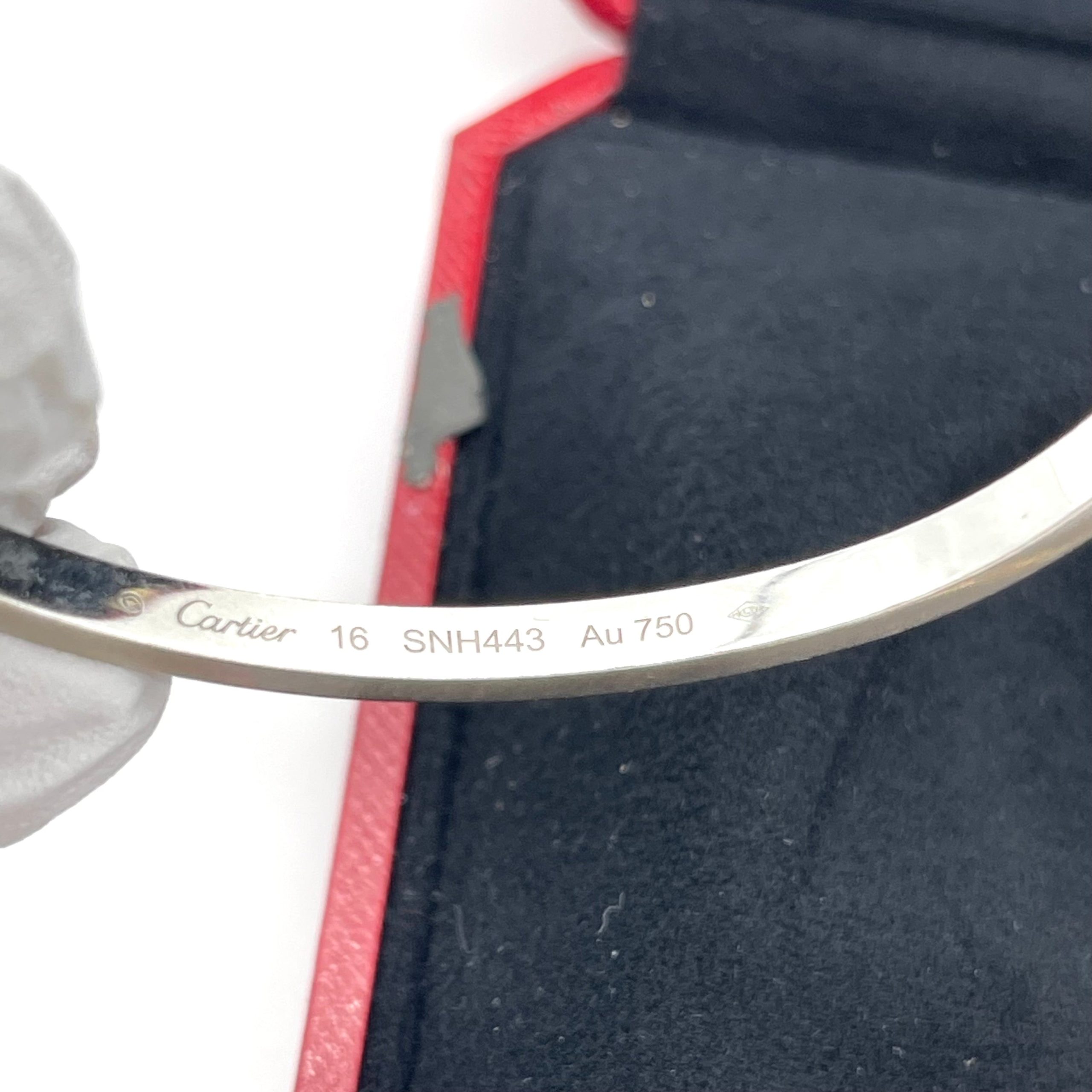 Cartier Love Bracelet, Small Model with 6 Diamonds – White Gold, Size 16