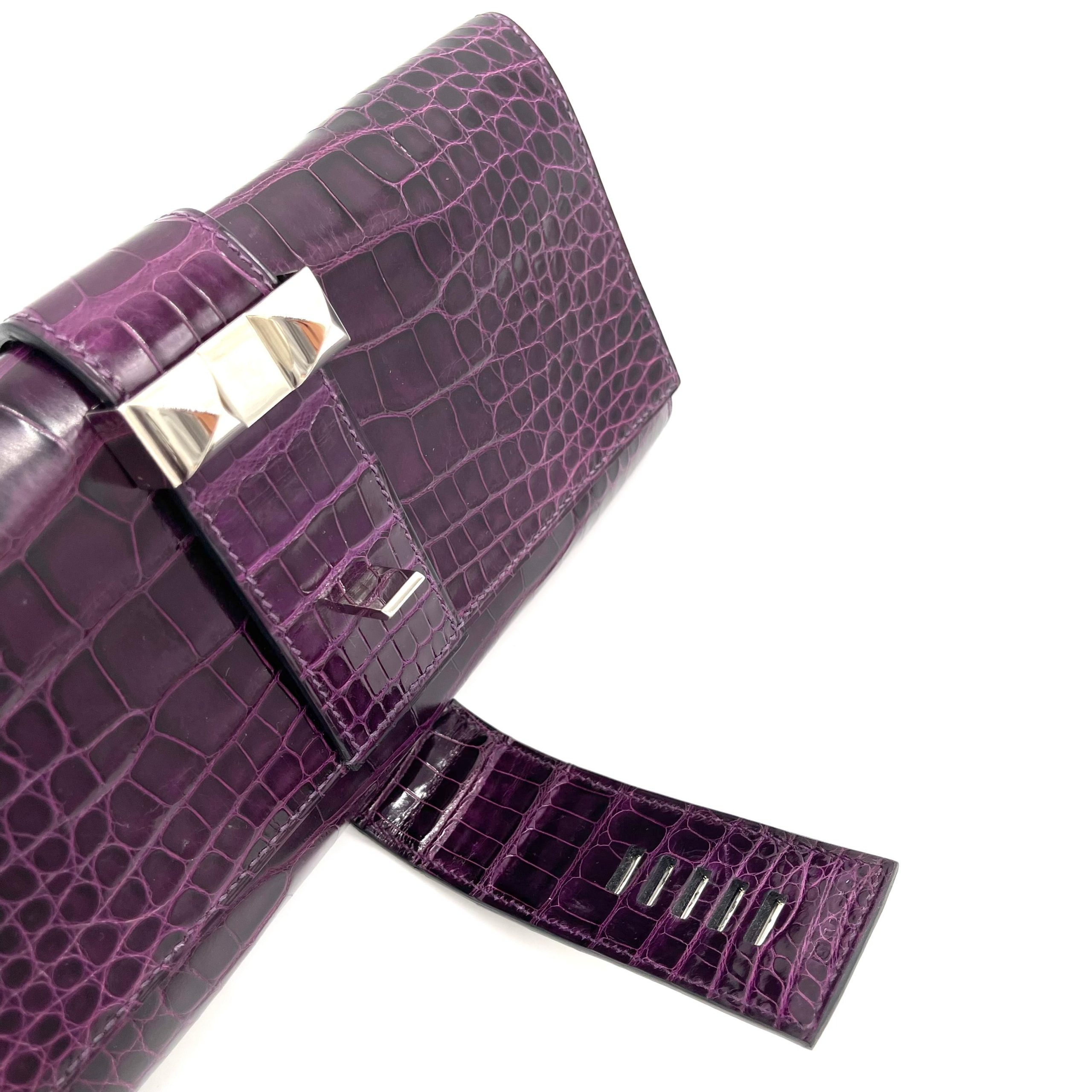 HERMES alligator medor clutch 23 purple clutches