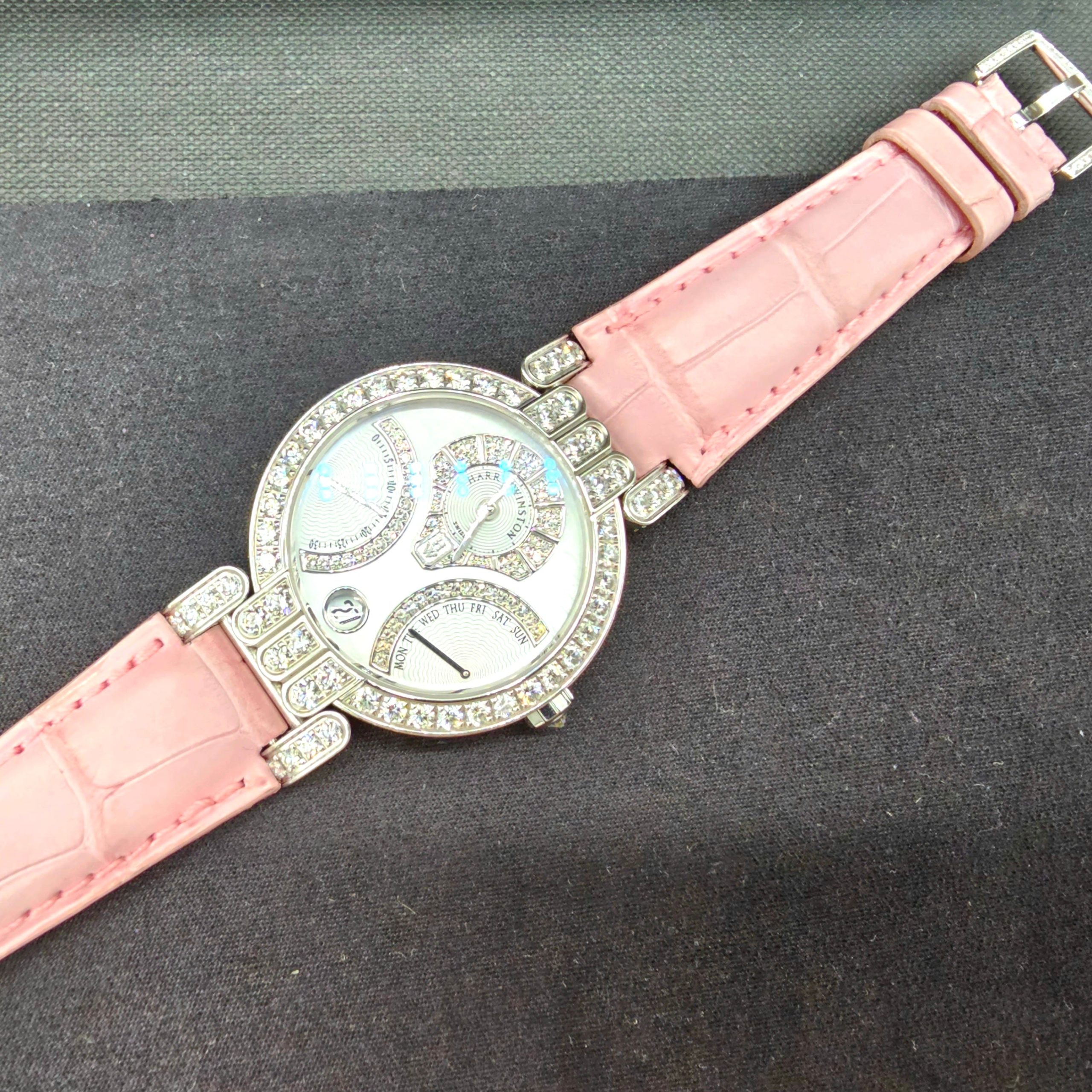 HARRY WINSTON LADIES PREMIER EXCENTER BI-RETRO WHITE GOLD