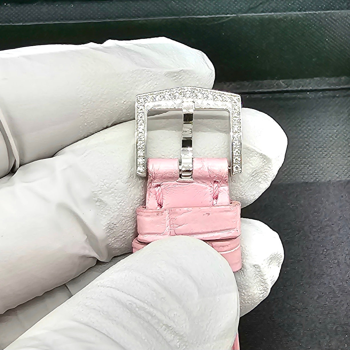 HARRY WINSTON LADIES PREMIER EXCENTER BI-RETRO WHITE GOLD