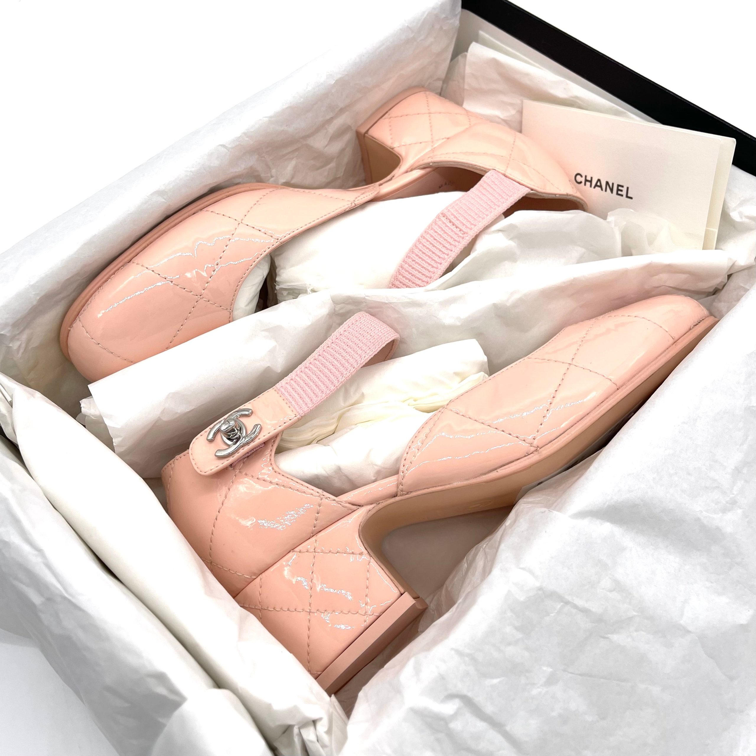 CHANEL Quilted Patent Leather Ankle Strap Pumps – Light Pink SIZE6