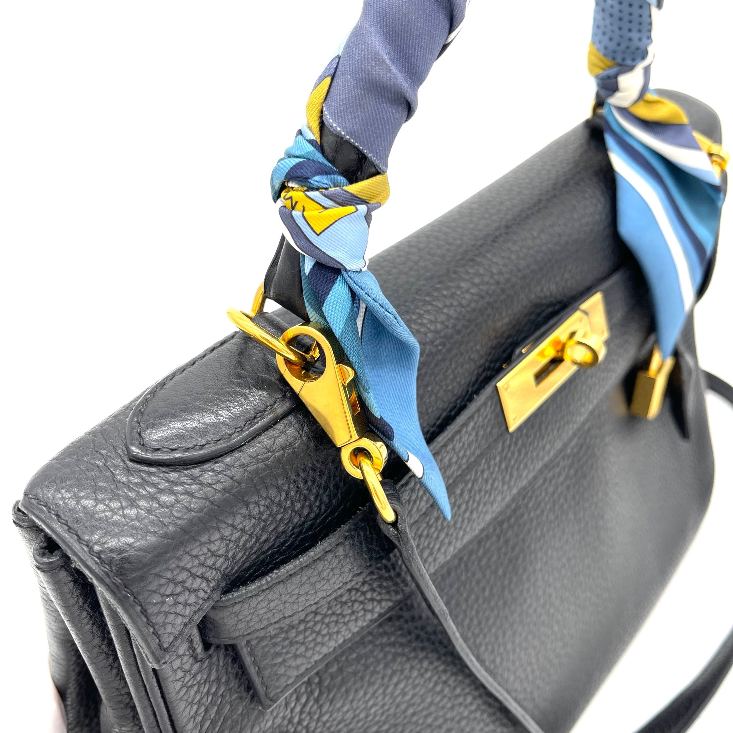 HERMES
Kelly Togo Retourne 28 Black Year2014