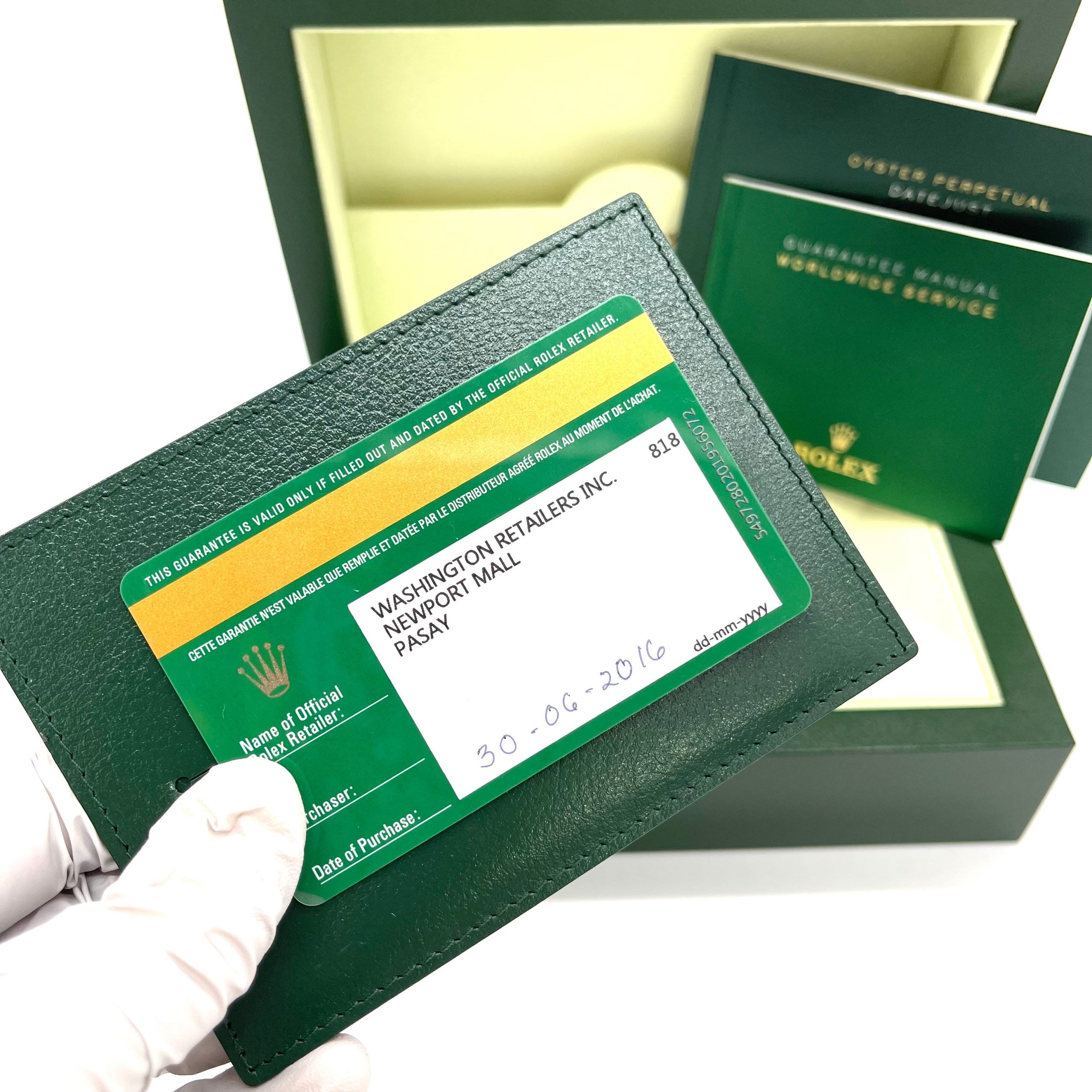 ROLEX Oyster Perpetual Datejust 36 Black Mother of Pearl Dial Stainless Steel and 18K Gold Jubilee Bracelet Automatic Watch Item No. 116231BKMDJ