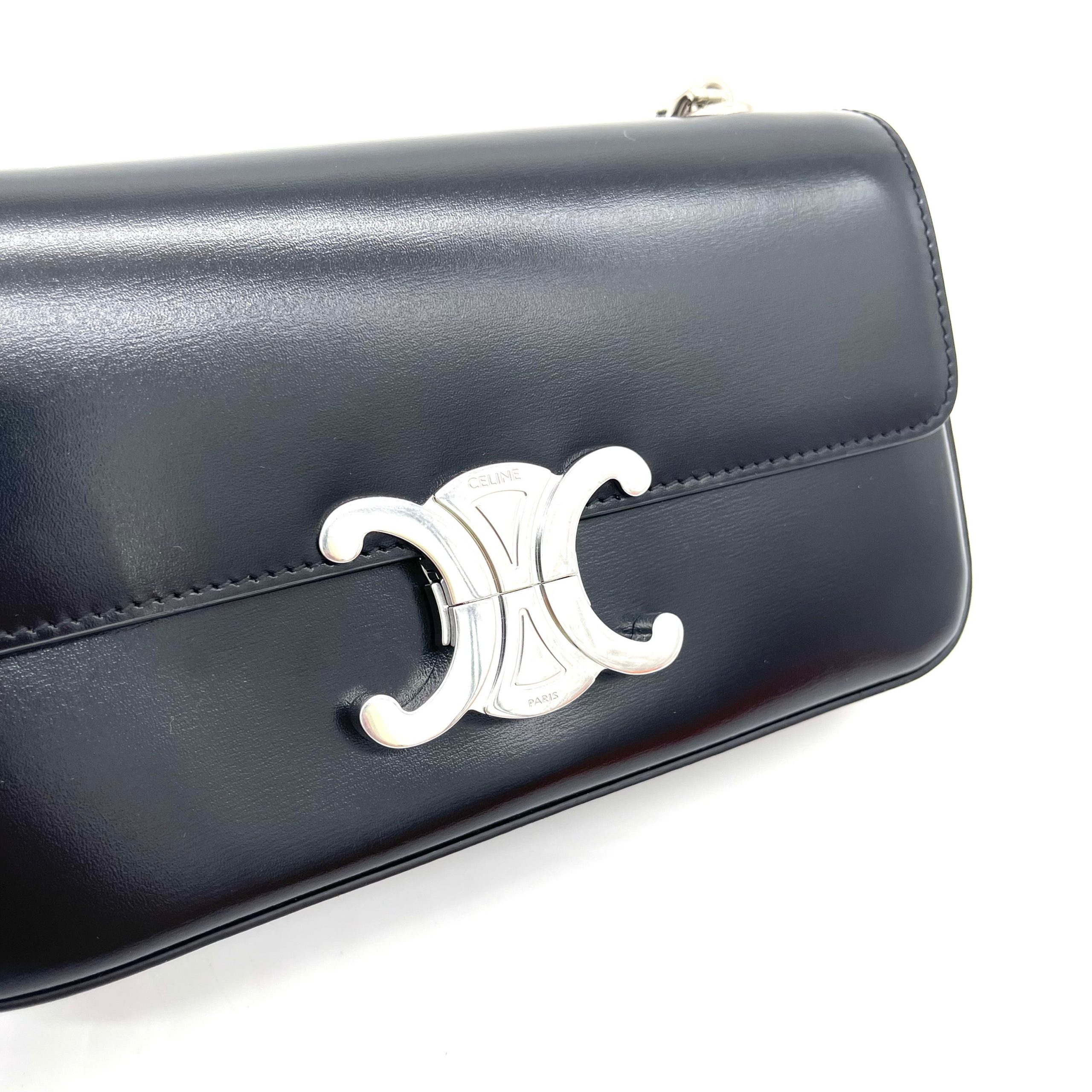 CELINE Shiny Calfskin Triomphe Chain Shoulder Bag Black