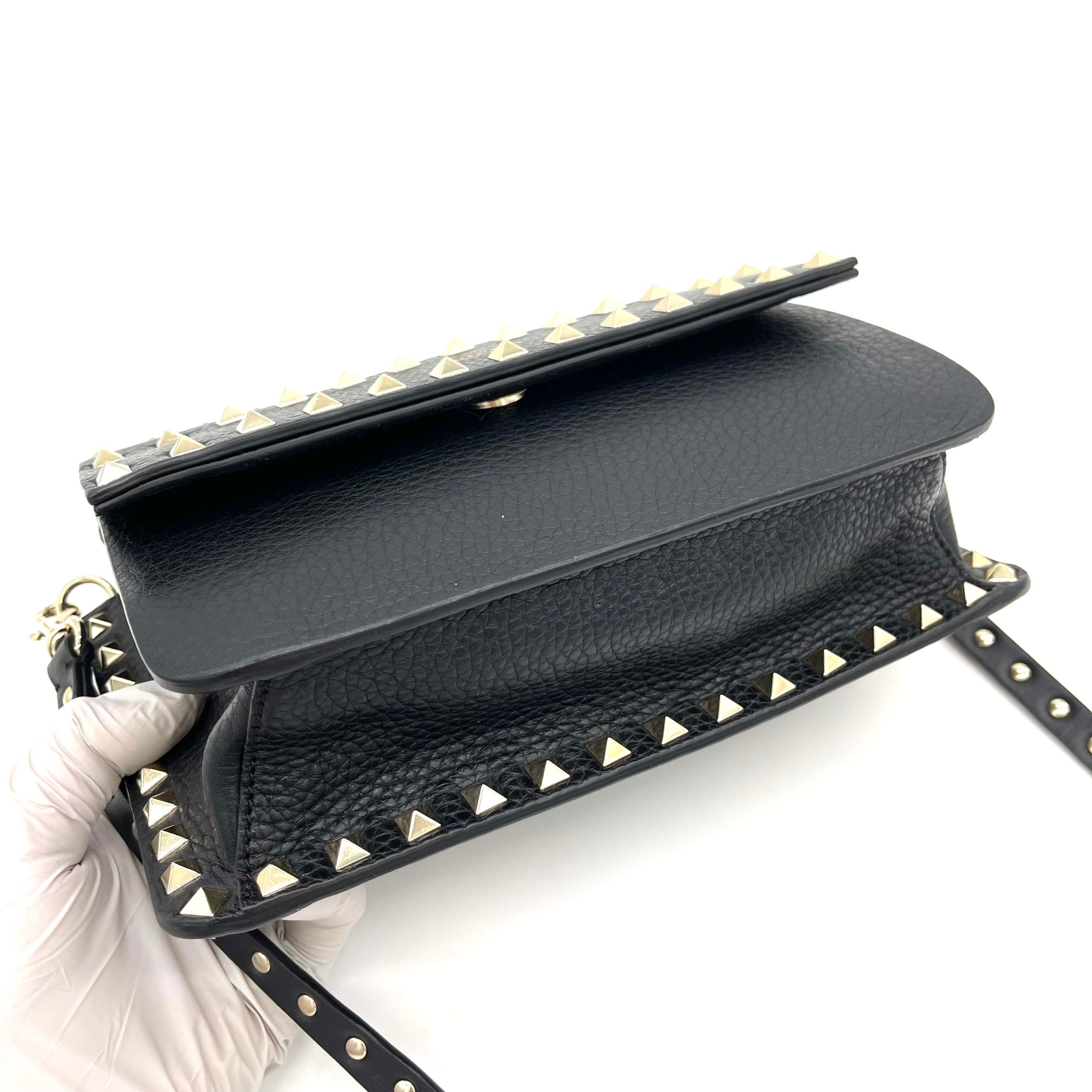 VALENTINO SMALL ROCKSTUD GRAINY CALFSKIN CROSSBODY BAG