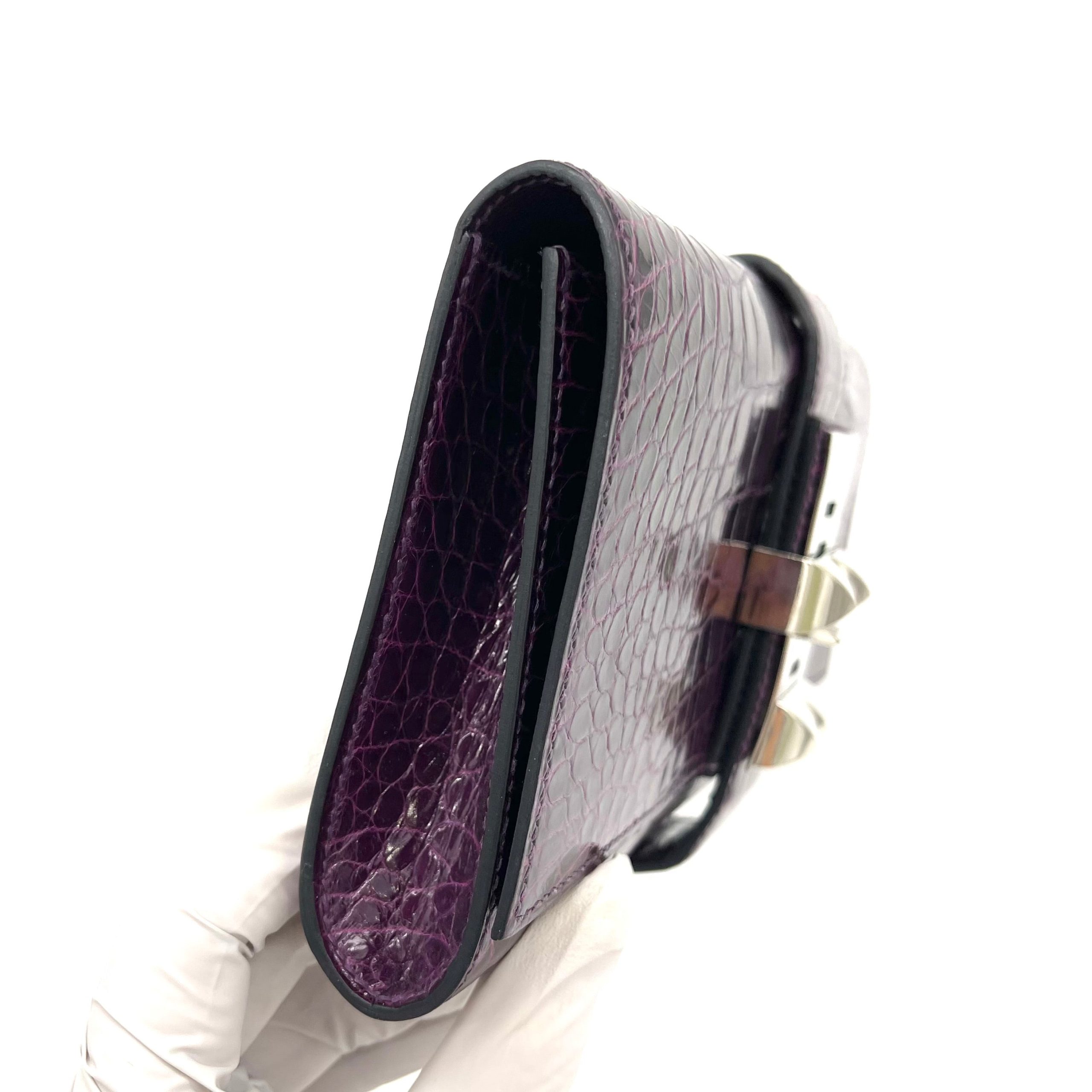 HERMES alligator medor clutch 23 purple clutches