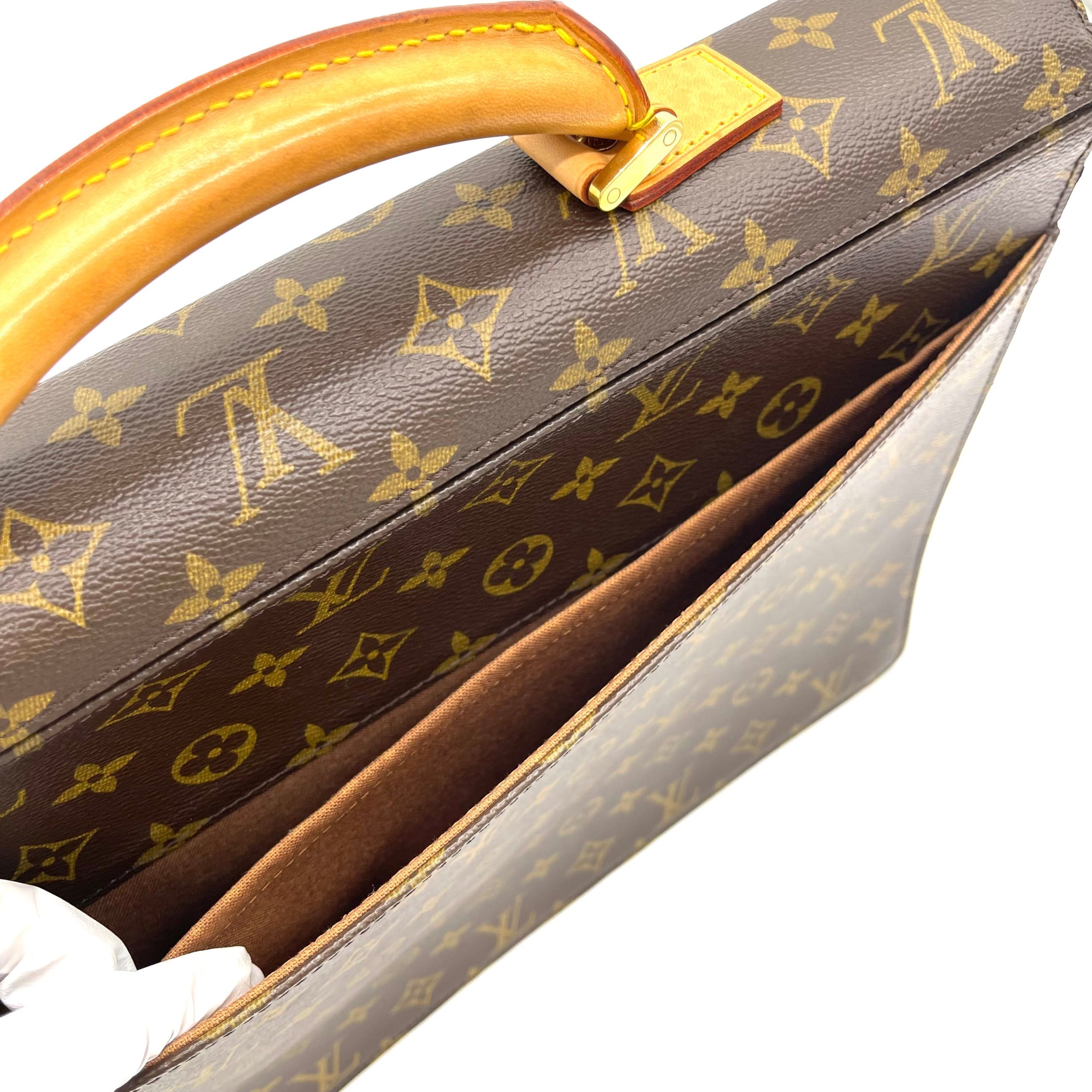 LOUIS VUITTON Monogram Canvas Robusto 1 Compartment Briefcase