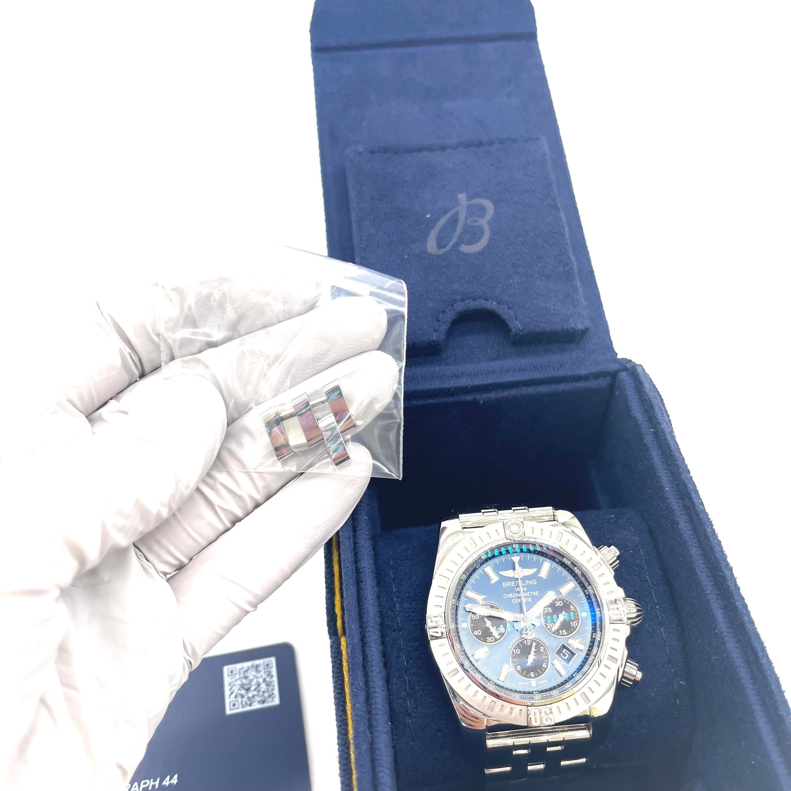 BREITLING chronomat stainless steel blue 44mm automatic men’s watch