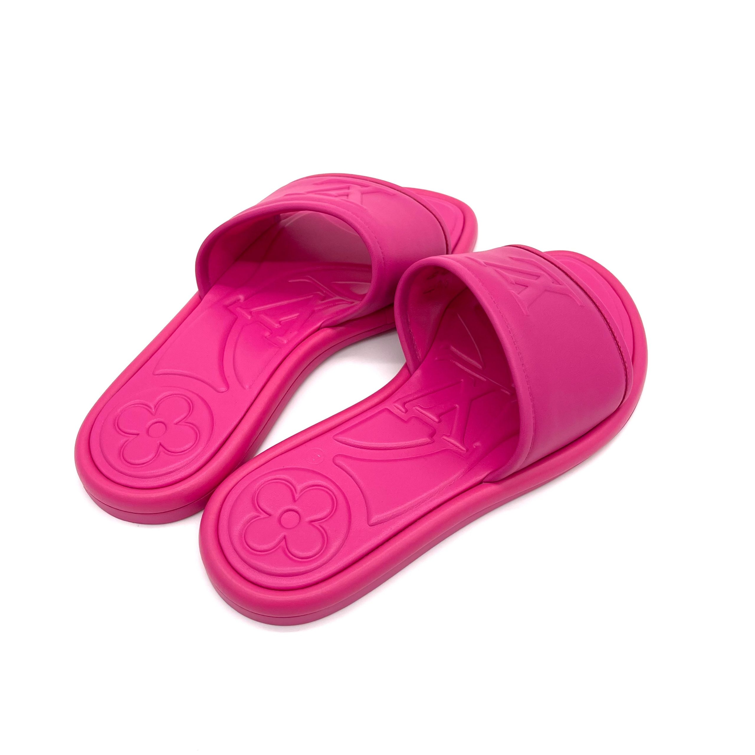 LOUIS VUITTON Lambskin Embossed Monogram Magnetic Flat Mules Size36 Fuchisa MAO232