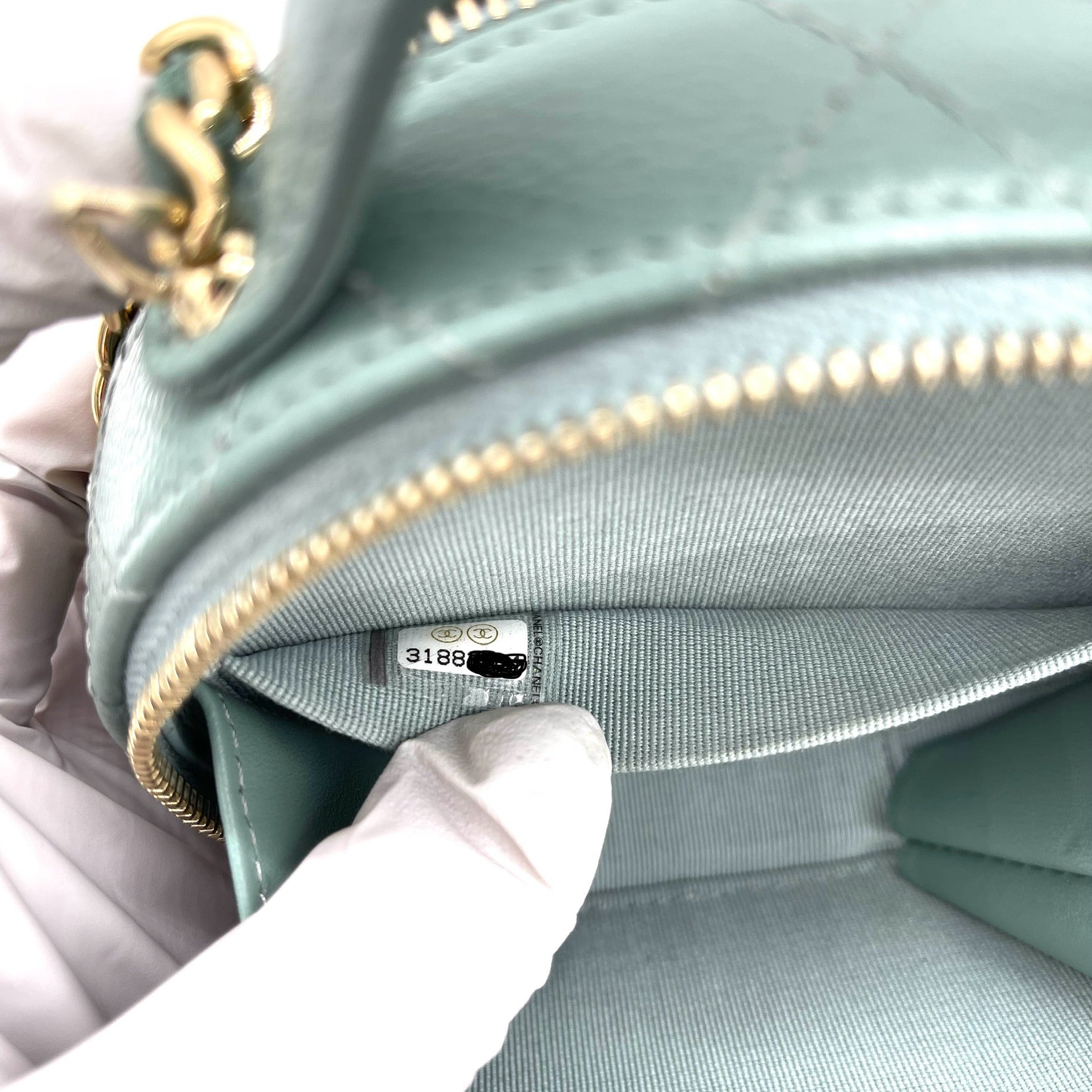 CHANEL Caviar Quilted Round Handle With Care Vanity With Chain Green