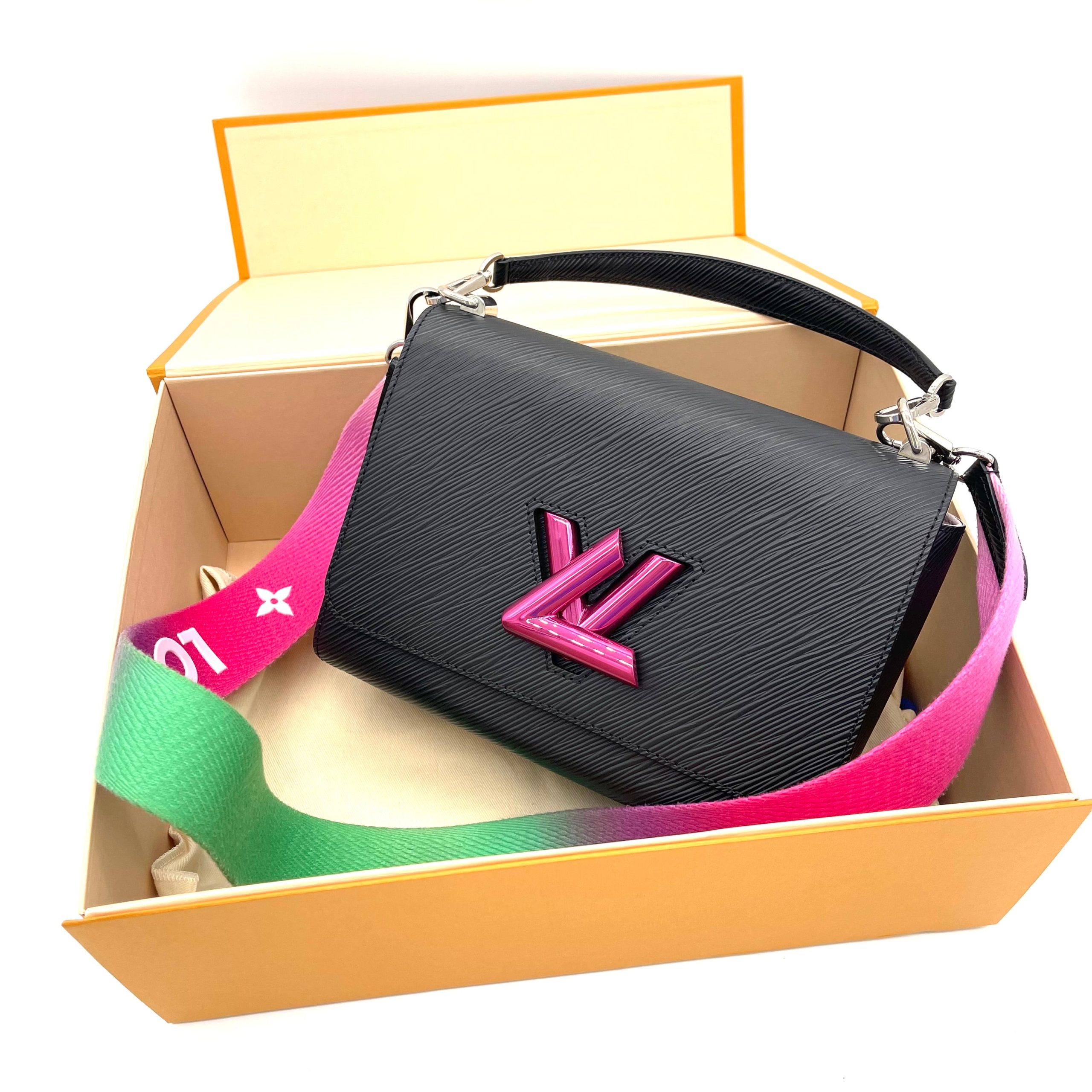 Louis Vuitton Epi Twist PM Shoulder Bag – Black Rose
