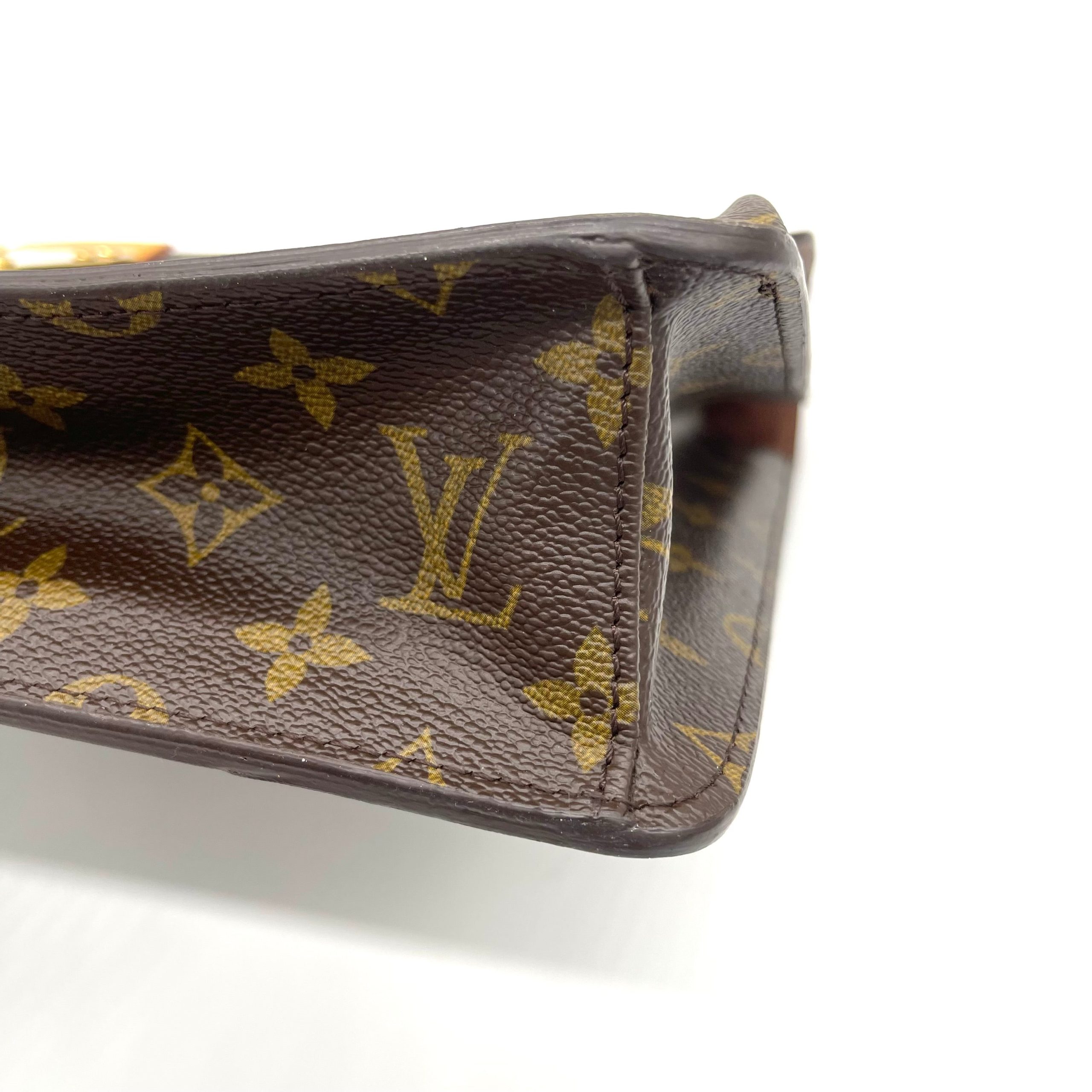 LOUIS VUITTON Monogram Canvas Robusto 1 Compartment Briefcase