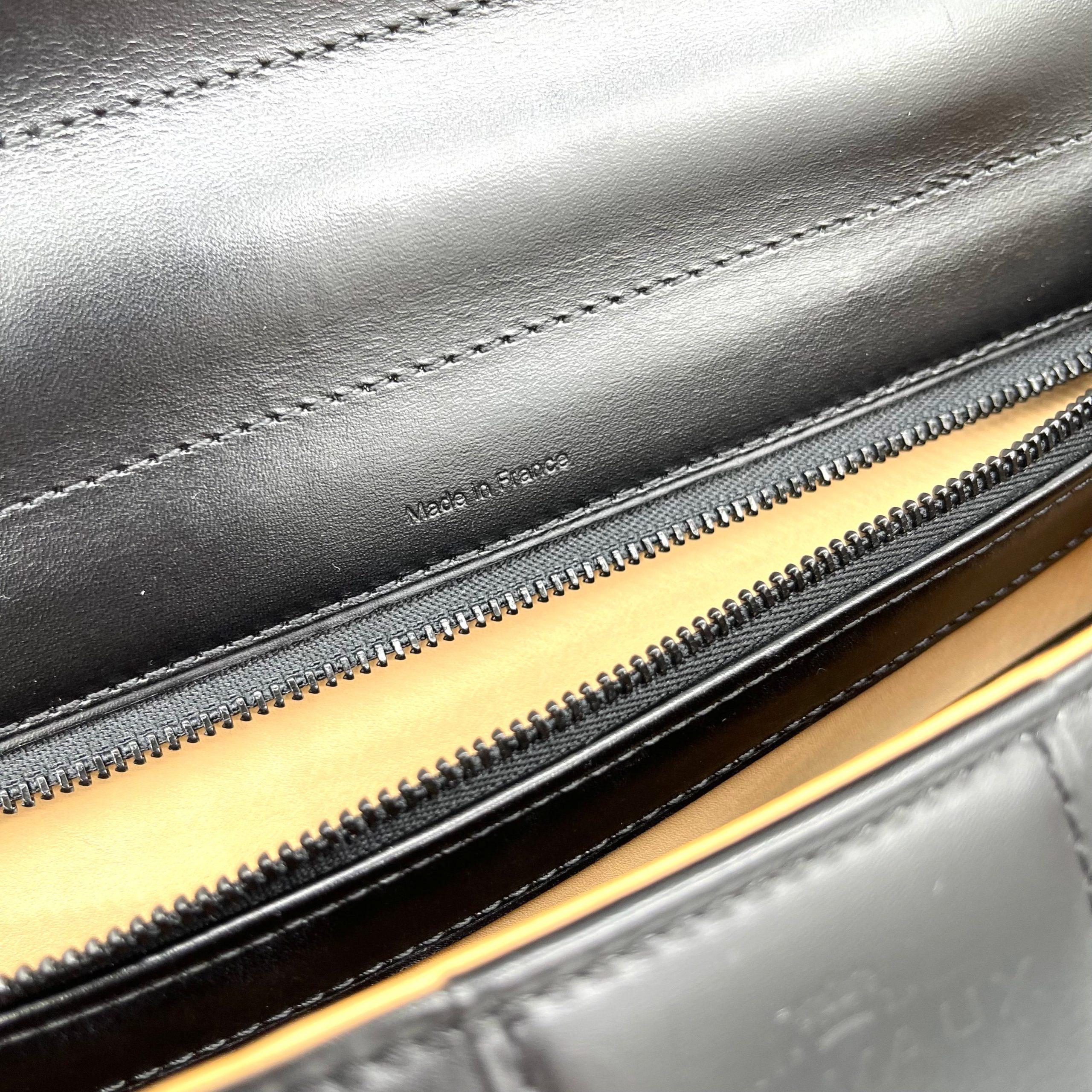 DELVAUX Box Calfskin MM Brillant Black